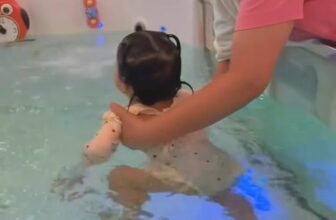 [🆕🇻🇳] Baby Care – Bé Vui Khoẻ, Mẹ An Tâm 🧑‍🧒❤️️👶⭐️ Bé Cá đi bơi thủy liệu tại Baby CareLại là một buổi bơi thủy liệu vui vẻ nữa của bé Cá tại Baby Care! Tay chân đạp nước siêu khỏe, mặt thì tươi rói như  , shares-0✔️ , likes-0❤️️ , date-2025-06-06 03:51:21🇻🇳🇻🇳🇻🇳📰🆕