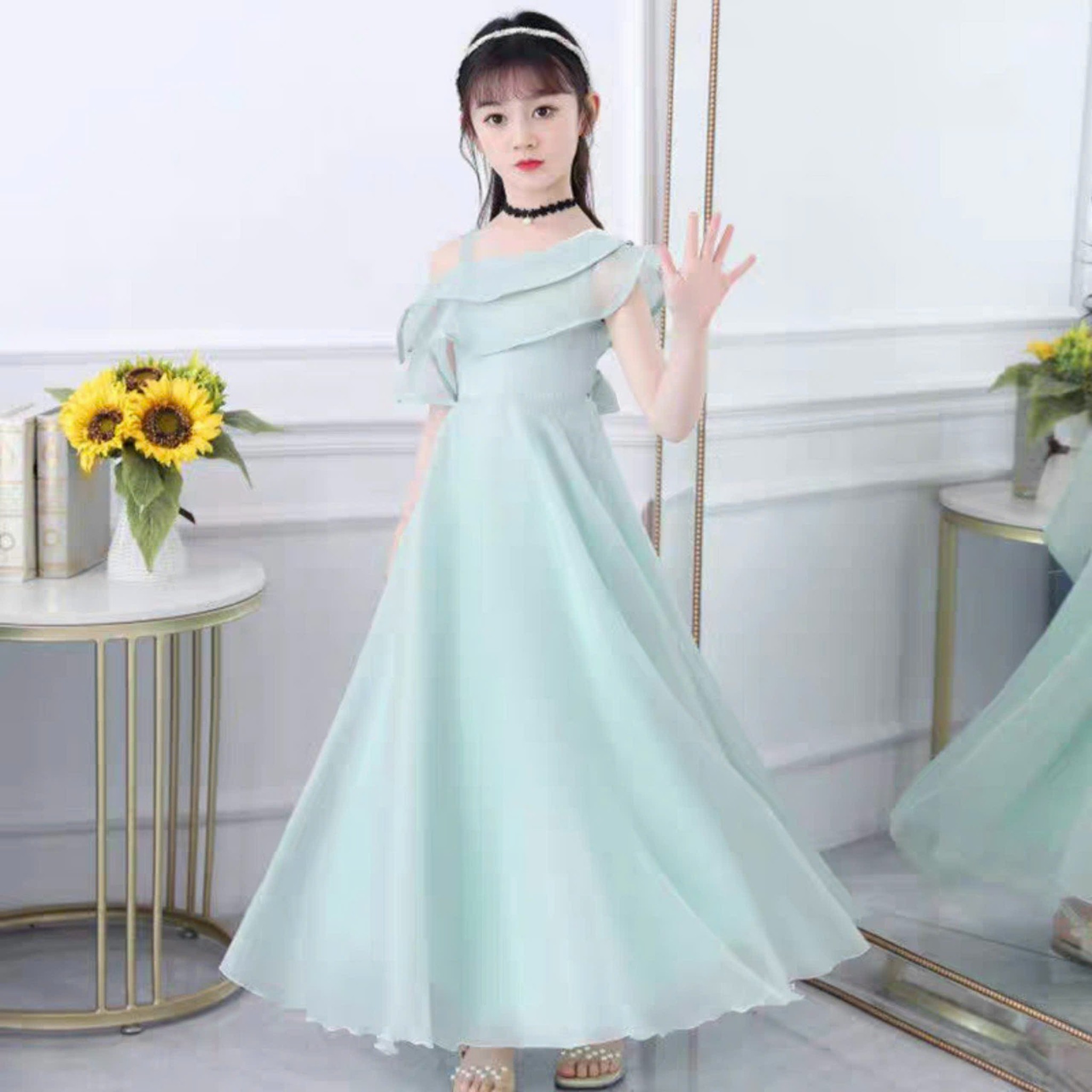 [🆕🇻🇳]  Sunny kids – Quần áo trẻ em 🧑‍🧒❤️️👶⭐️ Còn 1 sale luôn cho bé từ 18-25kg nè
Vừa xinh lại vừa dịu dàng nữaaaaa
, shares-0✔️ , likes-0❤️️ , date-2025-06-14 22:45:20🇻🇳🇻🇳🇻🇳📰🆕