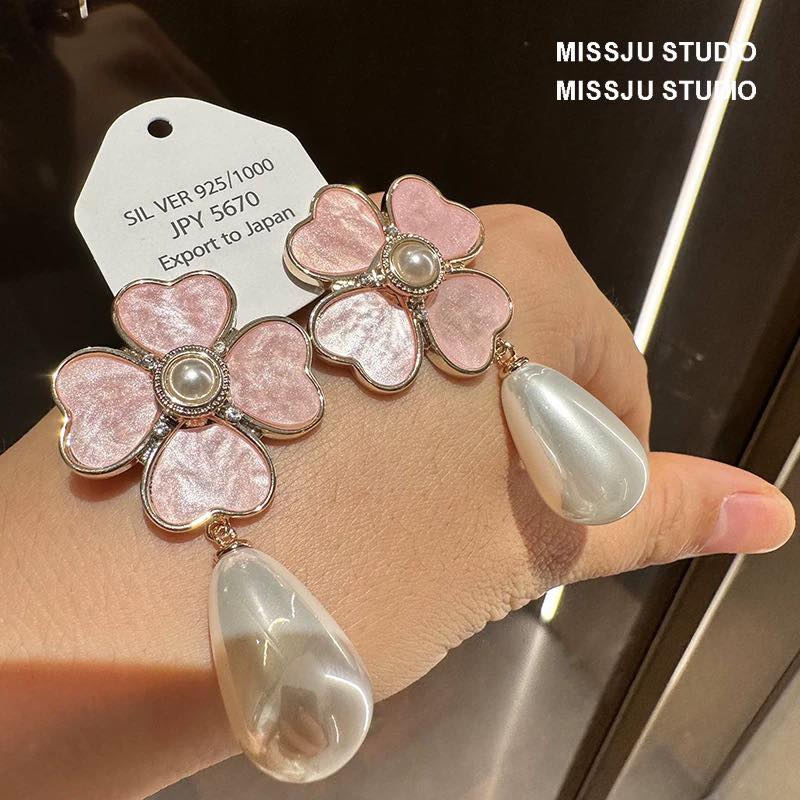 [🆕🇻🇳] CA Boutique – Thương hiệu tiên phong về xu hướng thời trang nữ 👕 Top1Fashion 👗  Bình luận đã bị tắt cho bài viết này.
, shares-0✔️ , likes-0❤️️ , date-2025-06-19 00:26:00🇻🇳🇻🇳🇻🇳📰🆕