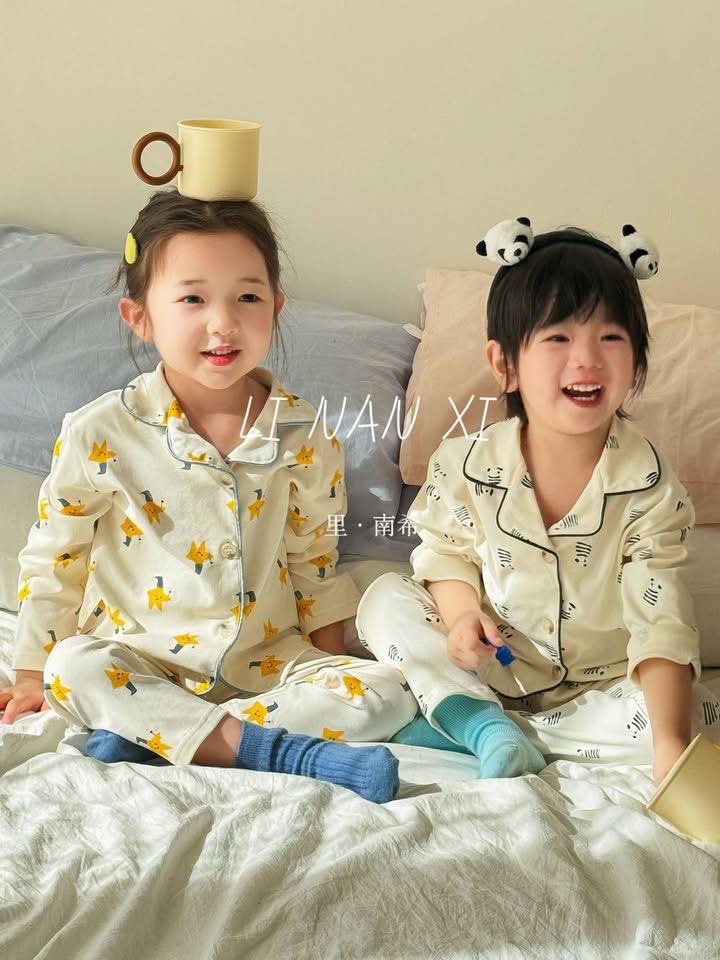 [🆕🇻🇳] Beni Bambini 🧑‍🧒❤️️👶⭐️  ¡La ternura se viste!Plush suave con estampas que encantan.
¿Cuál elegirías hoy?#BeniBambiniInvierno #AmorQueSeUsa , shares-0✔️ , likes-0❤️️ , date-2025-06-13 03:54:18🇻🇳🇻🇳🇻🇳📰🆕