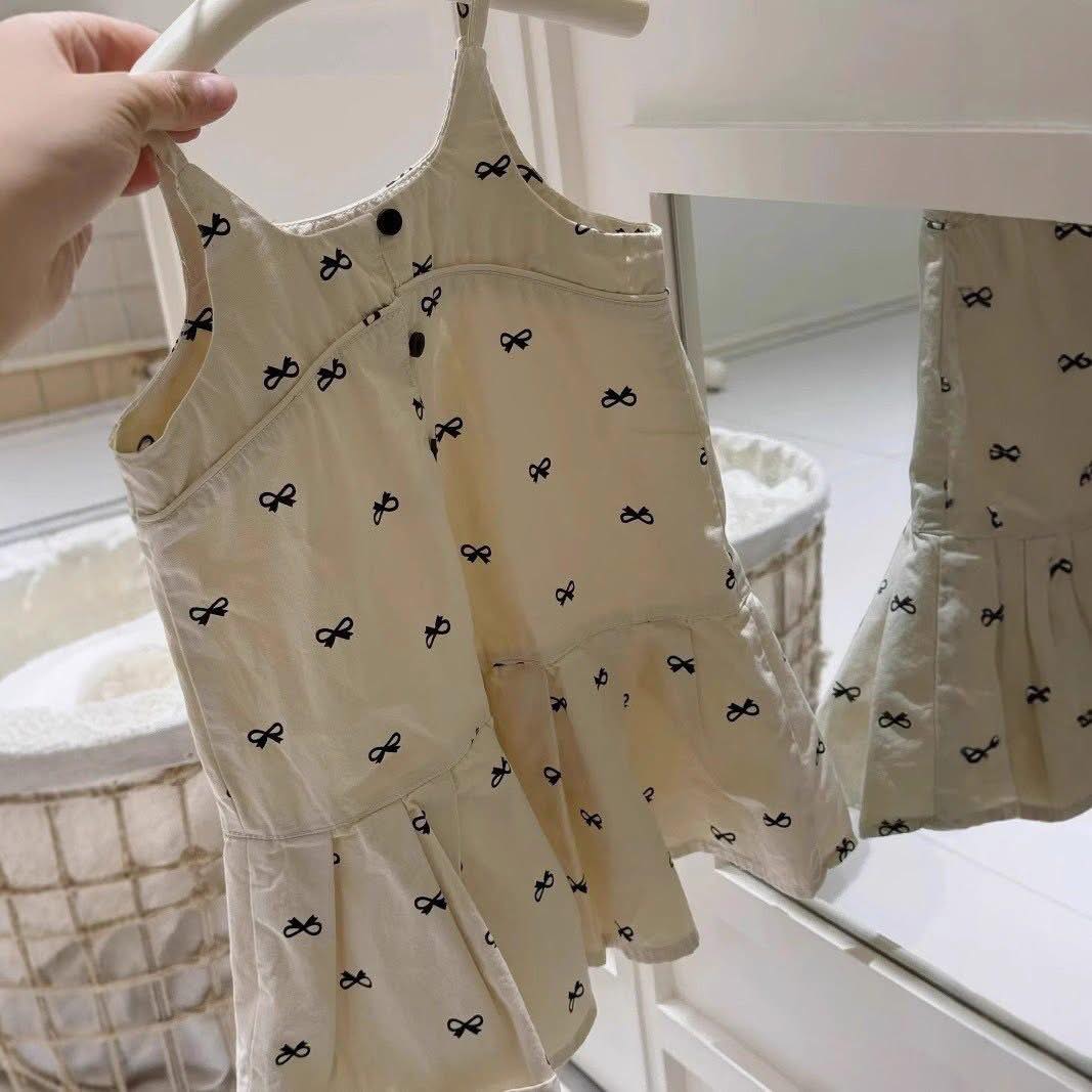 [🆕🇻🇳]  Sunny kids – Quần áo trẻ em 🧑‍🧒❤️️👶⭐️  SET BABY CỰC CHẤT CHO BÉ YÊU NHÀ MÌNH
Form rộng rãi – mặc mát – phối màu loang cá tính
Chất thun cotton mềm mịn, lên form cực xinh
Có dây xích đính kèm  , shares-0✔️ , likes-0❤️️ , date-2025-06-19 00:50:45🇻🇳🇻🇳🇻🇳📰🆕