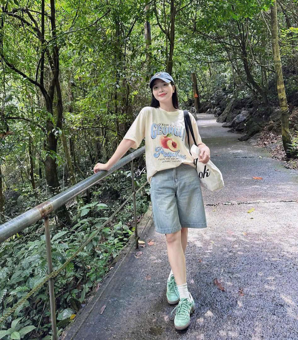 [🆕🇻🇳] NANA Kids – Thời Trang Trẻ Em 🧑‍🧒❤️️👶⭐️ SET ÁO COTTON BE QUẢ ĐÀO GEORGIA PEACHES QUẦN JEANS ĐÙI LI CHÉO 1⃣6⃣9⃣
Set đồ mua 1 được 2:  áo thun dáng rộng + quần short jean basic , shares-0✔️ , likes-0❤️️ , date-2025-06-17 23:37:46🇻🇳🇻🇳🇻🇳📰🆕