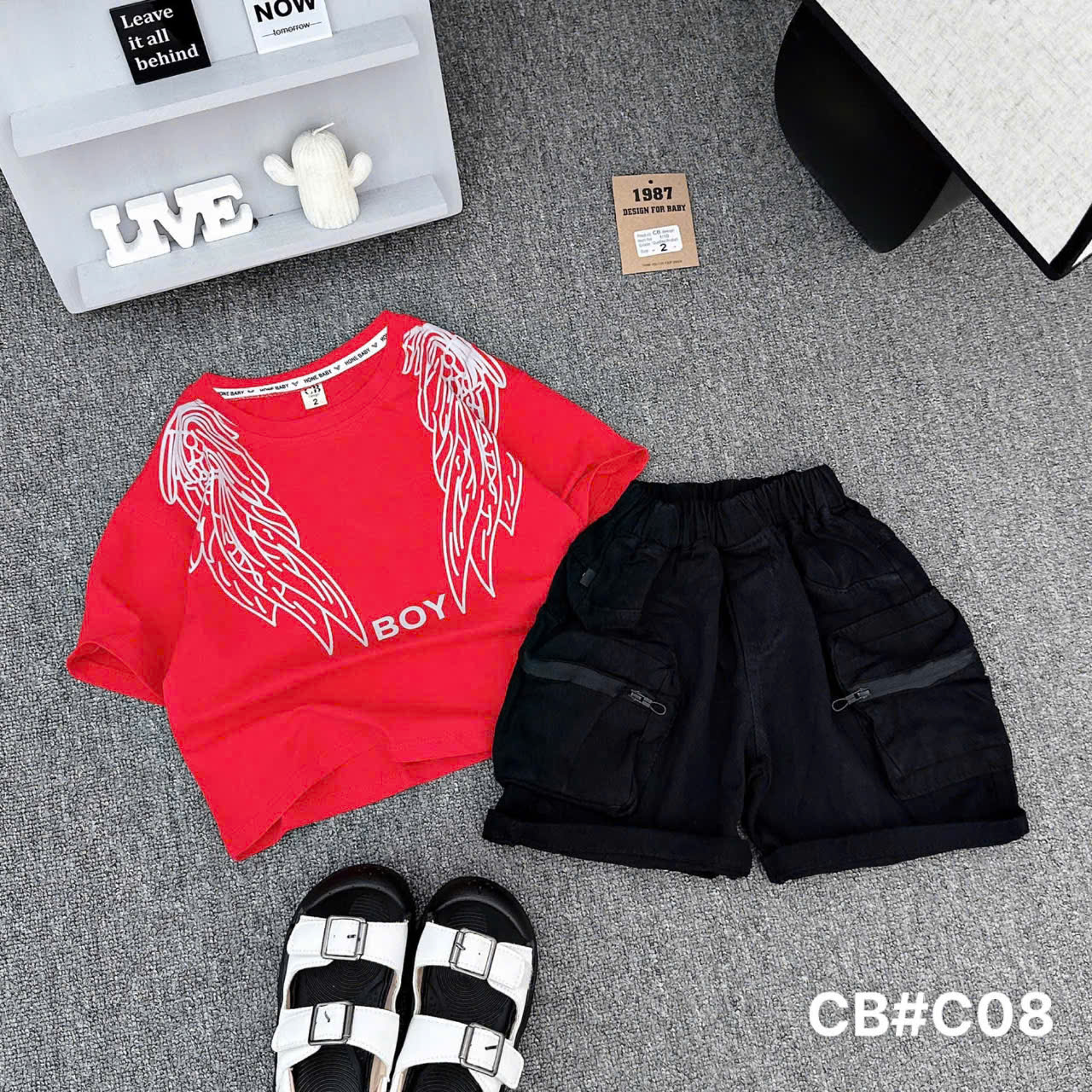 [🆕🇻🇳]  Sunny kids – Quần áo trẻ em 🧑‍🧒❤️️👶⭐️  SET BABY CỰC CHẤT CHO BÉ YÊU NHÀ MÌNH
Form rộng rãi – mặc mát – phối màu loang cá tính
Chất thun cotton mềm mịn, lên form cực xinh
Có dây xích đính kèm  , shares-0✔️ , likes-0❤️️ , date-2025-06-19 00:50:45🇻🇳🇻🇳🇻🇳📰🆕