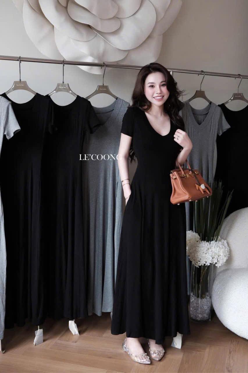 [🆕🇻🇳] TRẦN VÂN STORE Chuyên bán sỉ và lẻ giày dép,túi xách,quần áo,mỹ phẩm 👕 Top1Fashion 👗  Dán ti sẵn
, shares-0✔️ , likes-1❤️️ , date-2025-06-24 03:04:58🇻🇳🇻🇳🇻🇳📰🆕