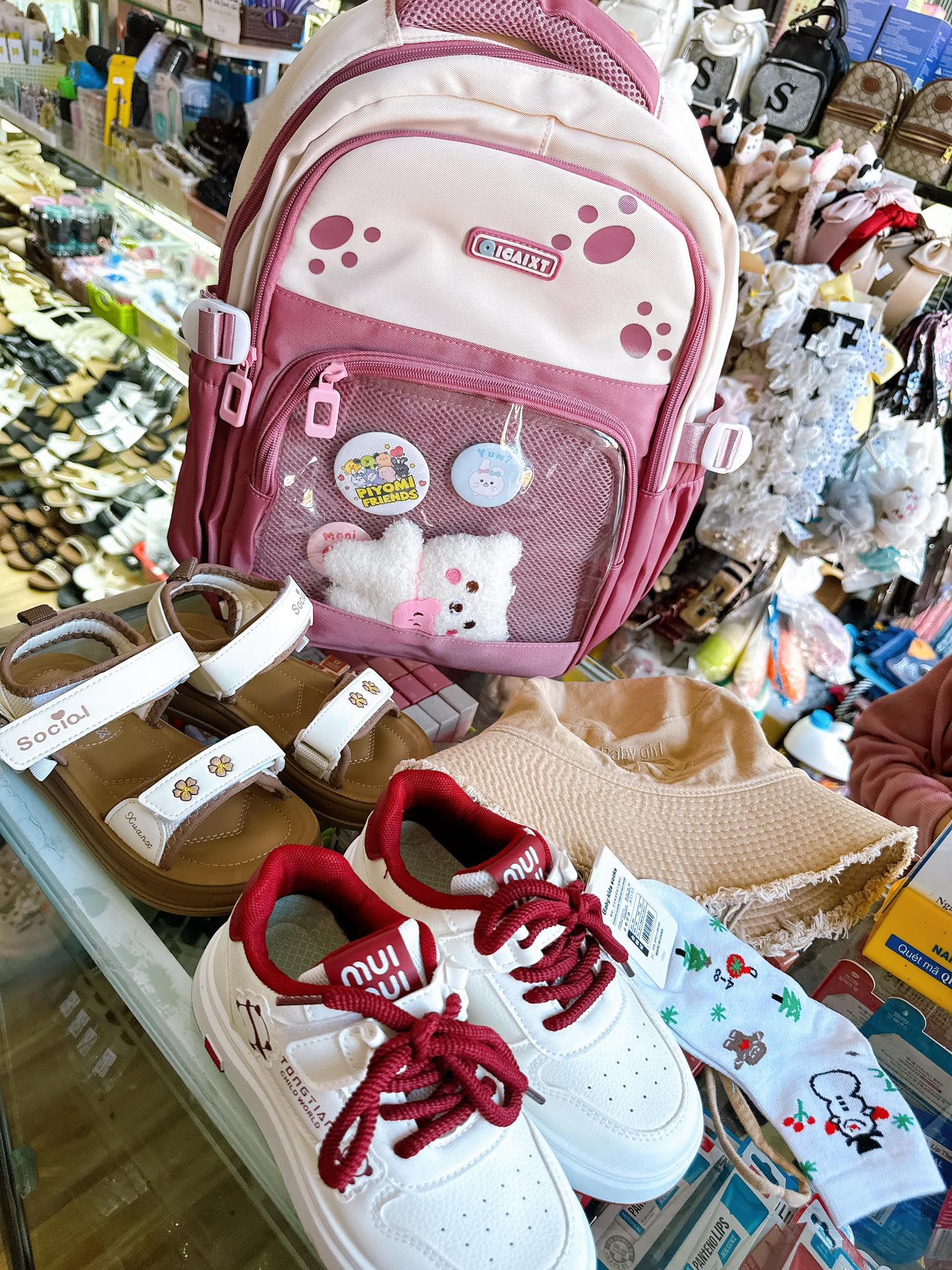 [🆕🇻🇳] TRẦN VÂN STORE Chuyên bán sỉ và lẻ giày dép,túi xách,quần áo,mỹ phẩm 👕 Top1Fashion 👗  Ghé shop sắm đồ đi học cho bé dần là vừa nha c/e ơi
, shares-0✔️ , likes-0❤️️ , date-2025-06-25 03:02:21🇻🇳🇻🇳🇻🇳📰🆕