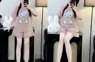 [🆕🇻🇳] NANA Kids – Thời Trang Trẻ Em 🧑‍🧒❤️️👶⭐️ Mê thật sự luôn, chất cotton 2c mịn mát..
1⃣2⃣5⃣ / 1 set
Cute xinhh- chất cotton 2 chiều đẹpp mê li lunn ý
Nhìn ảnhh đủ mê rùiii k pả , shares-0✔️ , likes-0❤️️ , date-2025-06-29 18:45:14🇻🇳🇻🇳🇻🇳📰🆕