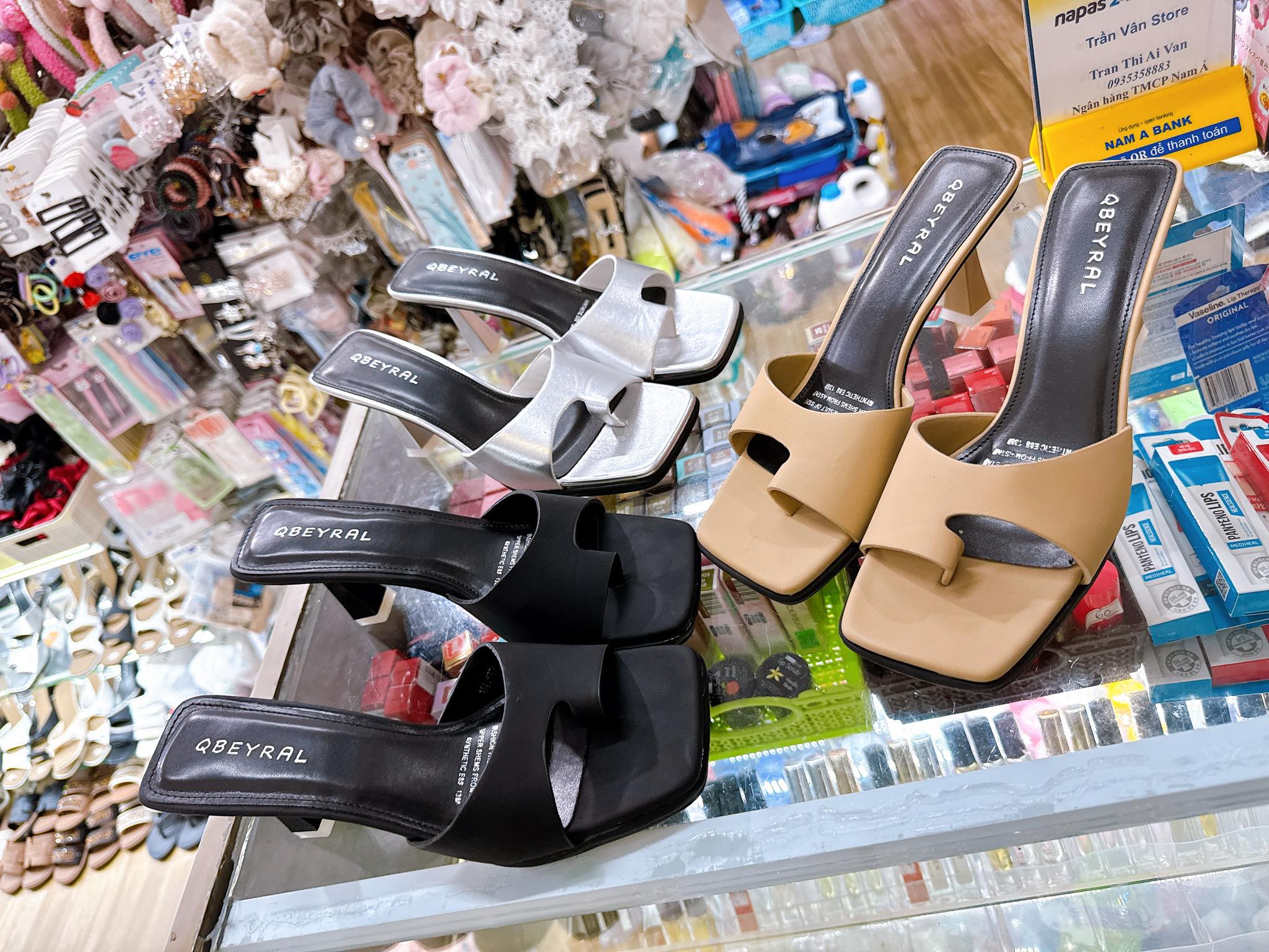 [🆕🇻🇳] TRẦN VÂN STORE Chuyên bán sỉ và lẻ giày dép,túi xách,quần áo,mỹ phẩm 👕 Top1Fashion 👗  Size 38,39
#135kkk
, shares-0✔️ , likes-0❤️️ , date-2025-06-26 03:05:32🇻🇳🇻🇳🇻🇳📰🆕