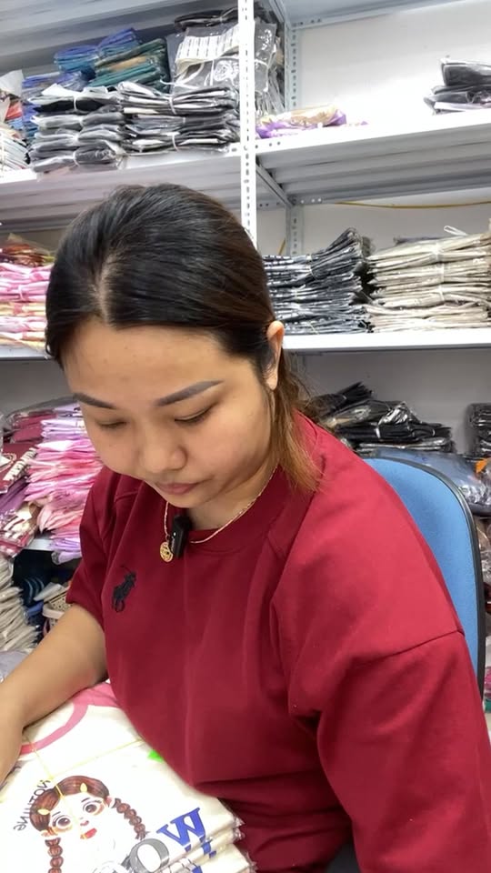 [🆕🇻🇳] ABC KID – Chuyên sỉ lẻ hàng thiết kế quần áo trẻ em 👕 Top1Fashion 👗  đồng giá 150k/1 bộ cho bé
Mua 2 bộ miễn ship
Chất mềm đẹp mặc siêu hách dáng
Bao kiểm tra hàng trước khi trả tiền
Ship toàn quốc 2-4 hôm nhận đượ , shares-1✔️ , likes-4❤️️ , date-2025-06-29 17:02:07🇻🇳🇻🇳🇻🇳📰🆕