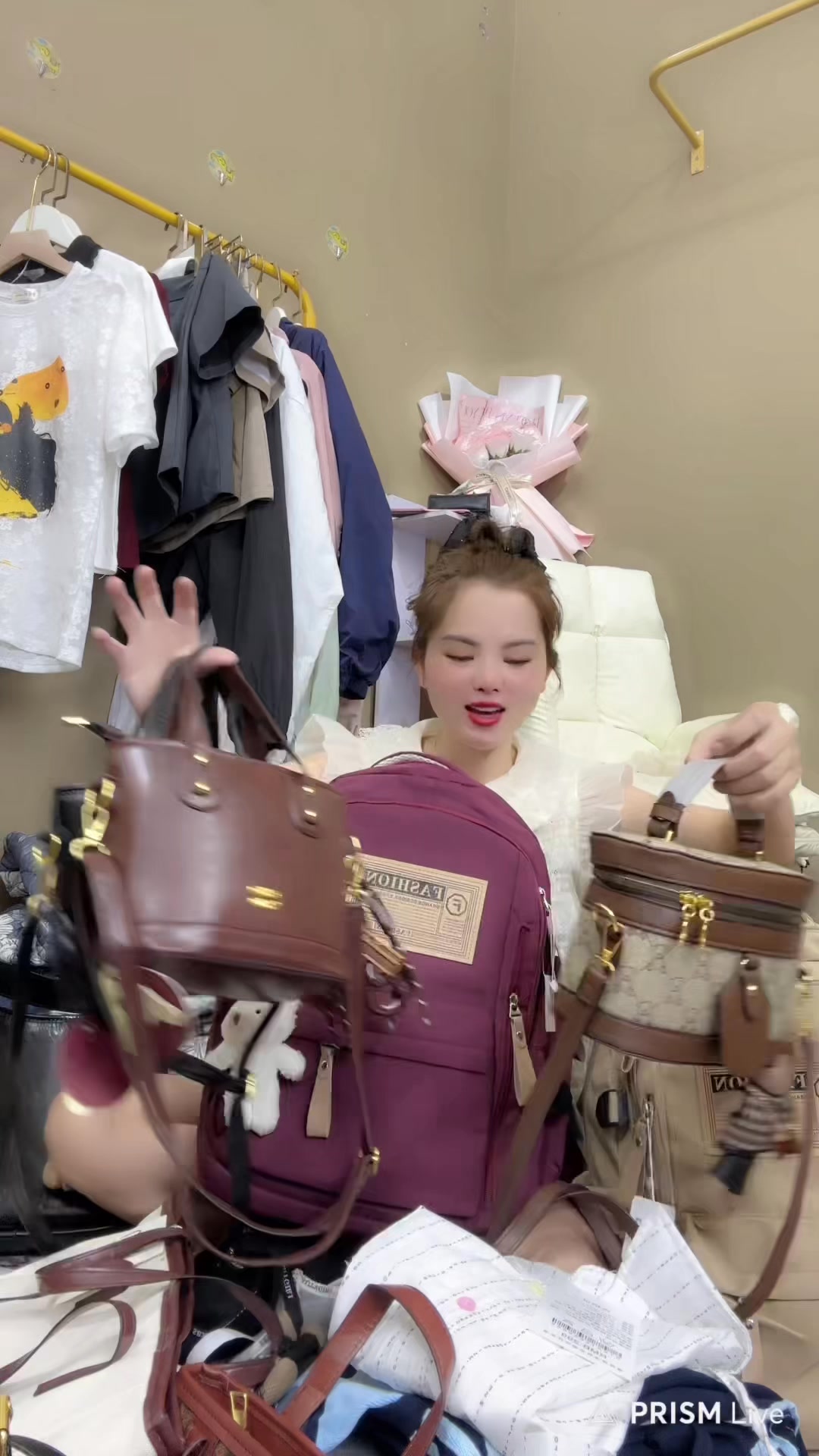 [🆕🇻🇳] Minh Tuyết Shop – Chuyên quần áo hót rẻ nhất thị trường 👕 Top1Fashion 👗  Vu00f4 liu1ec1n luu00f4n nu00e8 xu1ea3 hu00e0ng bo.m nhen”},”is_text_only_story”:false,”id”:”UzpfSTEwMDA2OTA1Njc1MTQyMzoxMDY1NzQ2Mzc1NzM3MjQ0OjEwNjU3 , shares-11✔️ , likes-723❤️️ , date-2025-07-04 17:47:25🇻🇳🇻🇳🇻🇳📰🆕