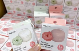 [🆕🇻🇳] Mộc Baby Store – Chuyên cung cấp đồ cao cấp cho Mẹ & bé 🧑‍🧒❤️️👶⭐️  NÚM TY GIẢ SILICONE MOYUUM KÈM HỘP ĐỰNG NHÀ MỘC VỀ FULL MÀU LUÔN MẸ ƠIChất liệu silicon hợp vệ sinh, mềm mại không làm đau lợi của bé.
Ti giả Mo , shares-0✔️ , likes-3❤️️ , date-2025-07-05 22:53:01🇻🇳🇻🇳🇻🇳📰🆕
