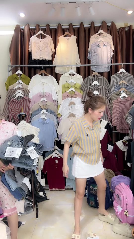 [🆕🇻🇳] 3 bộ = 100k Shop Miu Miu 👕 Top1Fashion 👗  3 bộ = 100k Shop Miu Miu đã cập nhật ảnh đại diện của cô ấy.
, shares-0✔️ , likes-7❤️️ , date-2023-07-05 15:22:13🇻🇳🇻🇳🇻🇳📰🆕