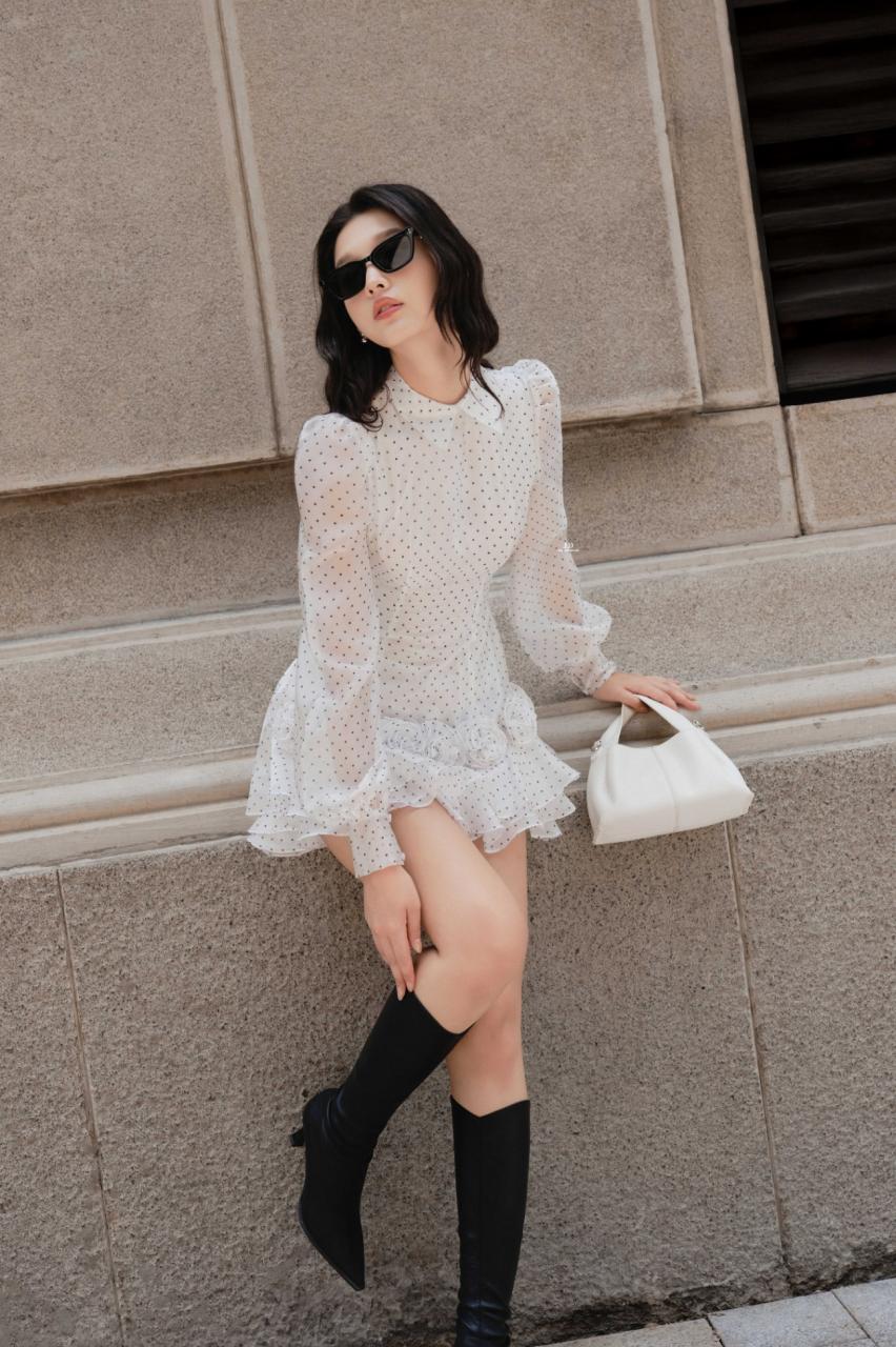 THẬP KỶ THANH LỊCH COLLECTION