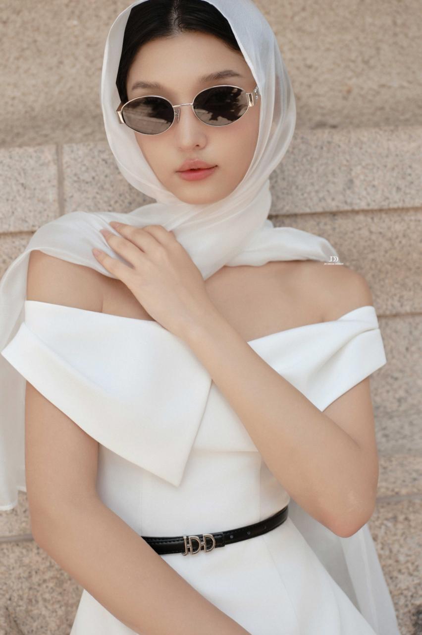 THẬP KỶ THANH LỊCH COLLECTION