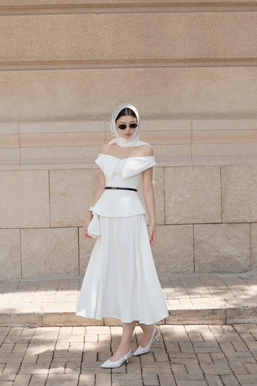 THẬP KỶ THANH LỊCH COLLECTION