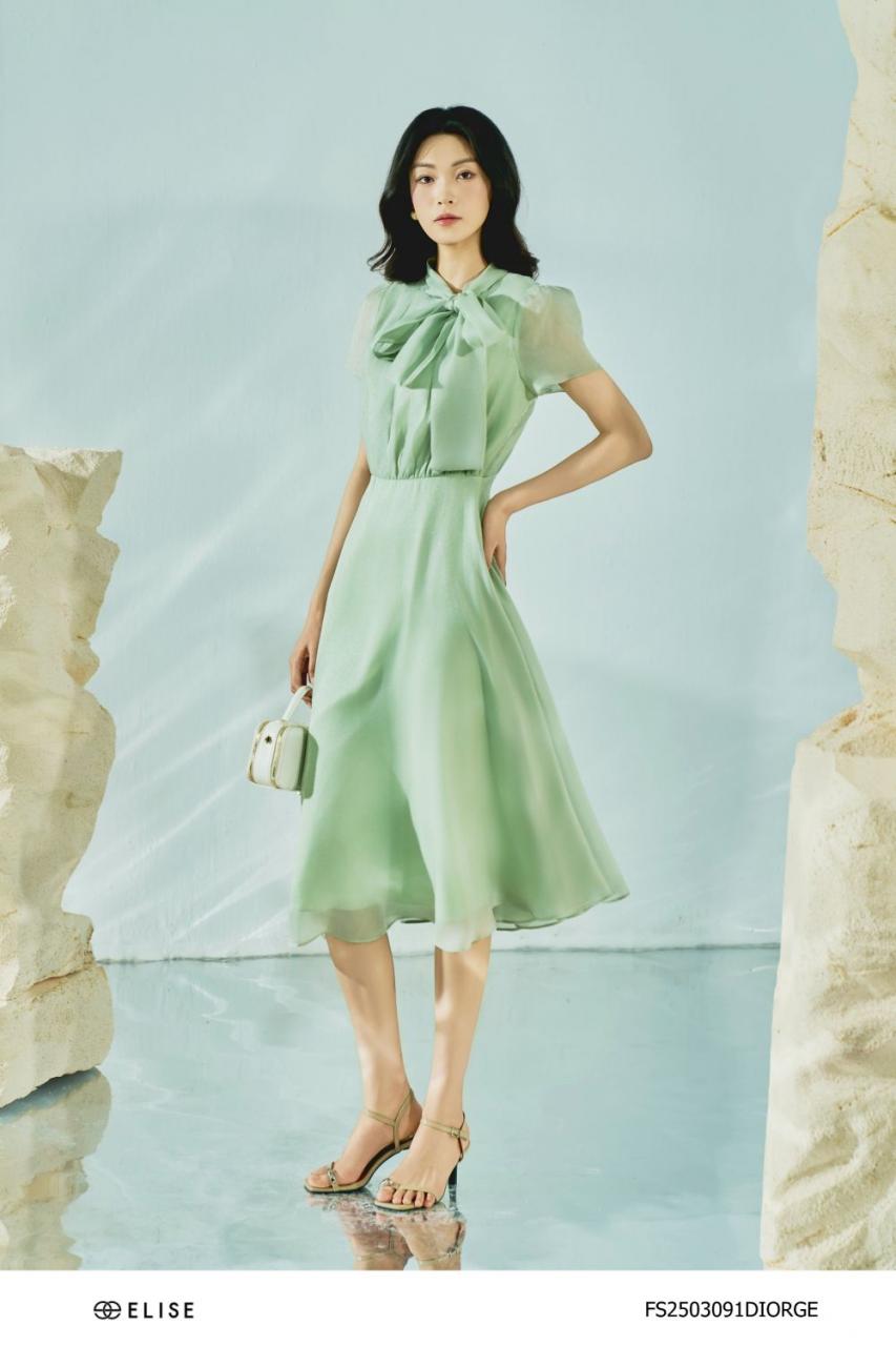 [🛒🇻🇳]ĐẦM TƠ ÓNG XANH BẠC HÀ XẾP LY NGỰC - , SKU - FS2503091DIORGE - elise.vn 🇻🇳🛒Top1Shop🛒 🇻🇳Top1Vietnam🇻🇳 🛍🛒🇻🇳