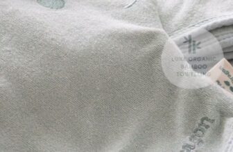 [🆕🇻🇳]  Little Dragon Baby Care Vietnam – 🌿 Sản phẩm chăm sóc da em bé hoàn toàn từ thiên nhiên và Made in New Zealand 🧑‍🧒❤️️👶⭐️ Với chất khăn dày dặn nhưng vẫn mềm mại, thấm hút nhanh chóng giúp lau khô người bé ngay sau khi tắm, bộ sản phẩm Khăn tắm sợi tre & Găng tay tắm của Littl , shares-0✔️ , likes-0❤️️ , date-2024-04-15 05:18:33🇻🇳🇻🇳🇻🇳📰🆕