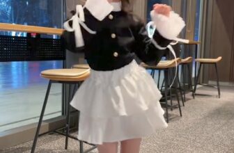 [🆕🇻🇳] Shop Mẹ Dứa  (Shop Mẹ Dứa) 🧑‍🧒❤️️👶⭐️ Set đồ xinh cho bé gái áo sơ mi và chân váy đẹp quá mua ngay đi các mẹ giá chỉ #1xx ạ  , shares-0✔️ , likes-0❤️️ , date-2024-09-15 06:49:11🇻🇳🇻🇳🇻🇳📰🆕