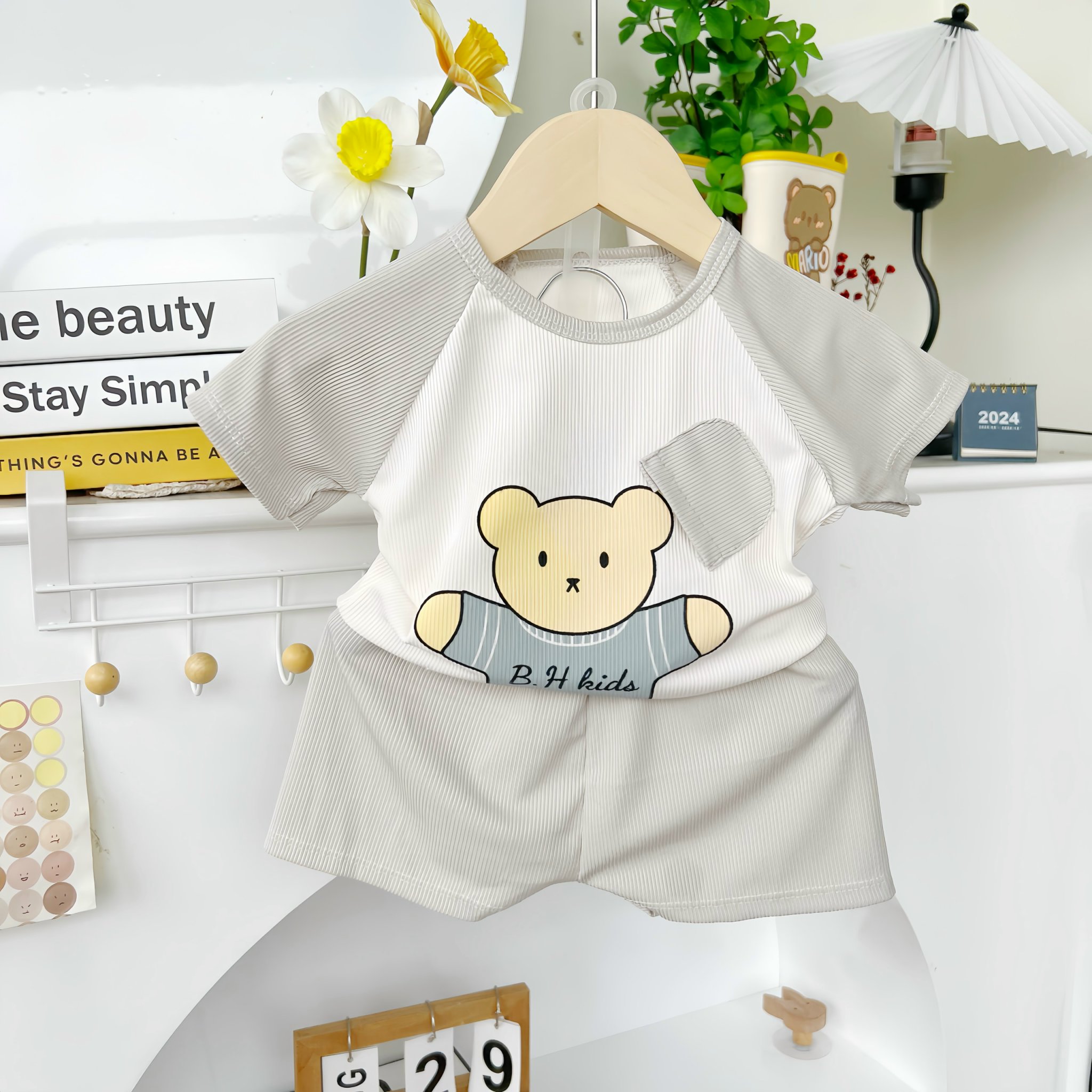 [🆕🇻🇳] Shop Giày Công chúa Elsa 🧑‍🧒❤️️👶⭐️  Giày búp bê công chúa Elsa cho bé gái 3-7 tuổi
Size: 22-32
Màu sắc: Bạc, Hồng, Xanh
#hàngsẵnship
Nhận giao hàng toàn quốc,thu tiền khi nhận hàng.
Kiểm , shares-0✔️ , likes-5❤️️ , date-2025-05-10 15:15:02🇻🇳🇻🇳🇻🇳📰🆕