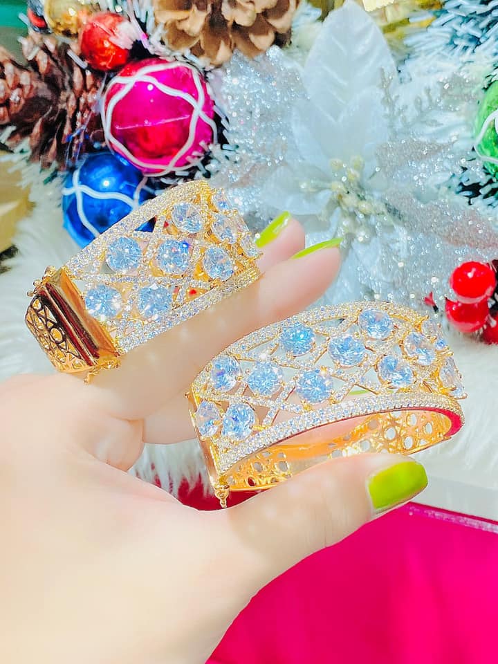 [🆕🇻🇳] LyLy store – Chuyên khui hàng bom quốc tế giá rẻ-uy tín 100% 👕 Top1Fashion 👗  Mua đeo cho chủ nợ yên tâm nha mấy bà
, shares-0✔️ , likes-0❤️️ , date-2023-11-17 15:31:54🇻🇳🇻🇳🇻🇳📰🆕