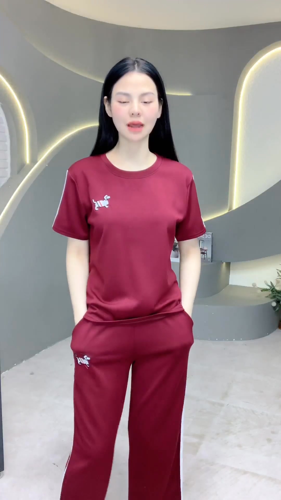 [🆕🇻🇳] Xưởng May Hoàng Hương S1 – SỐ 1 VỀ THIẾT KẾ THỜI TRANG CÔNG SỞ 👕 Top1Fashion 👗   , shares-0✔️ , likes-0❤️️ , date-2025-03-15 17:28:48🇻🇳🇻🇳🇻🇳📰🆕