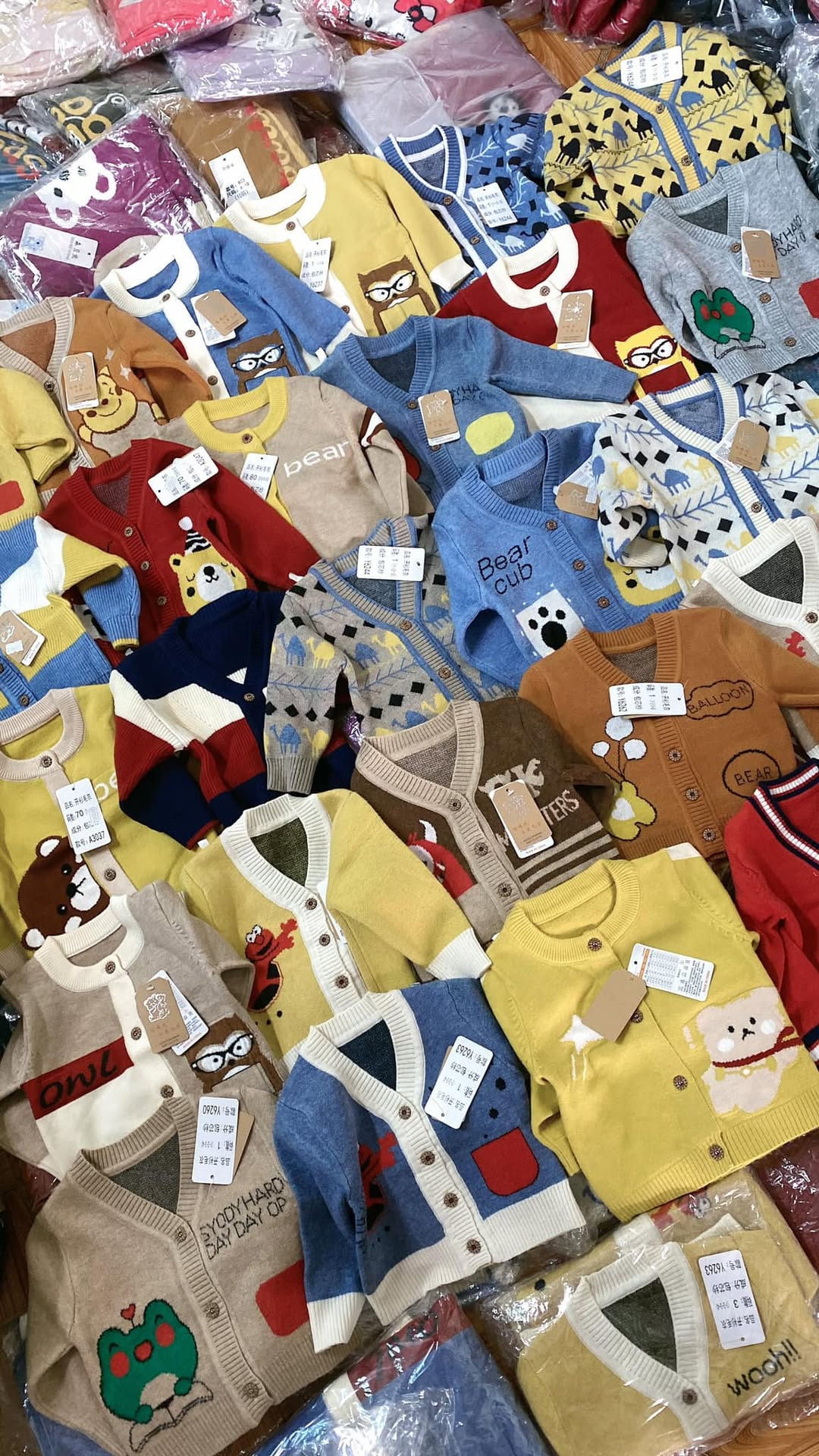 [🆕🇻🇳] MomoKids – Thời trang cao cấp mẹ và bé 🧑‍🧒❤️️👶⭐️  NEW ARRIVAL
— — — — — — — — — — — — —— —
BST Xuân Hè tạo ấn tượng với những items thời trang ngọt ngào, khỏe khoắn, phong cách đem lại những trải nghiệm , shares-0✔️ , likes-40❤️️ , date-2023-02-14 06:12:41🇻🇳🇻🇳🇻🇳📰🆕