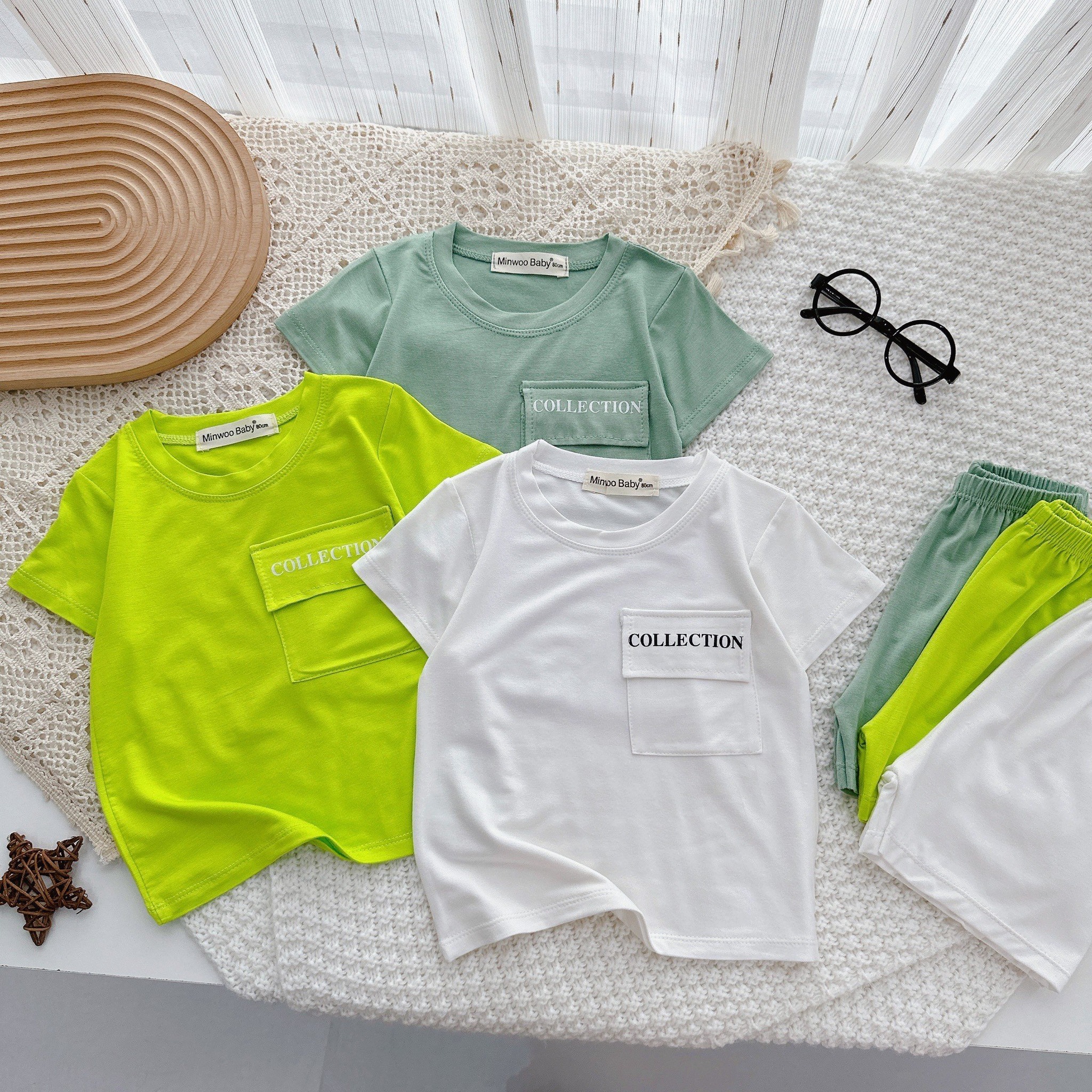 [🆕🇻🇳] Kem’s Pet Shop 🐶🦜 Top1Pets 🐱🐠 CÔ chú mua cát cho nhà Mướt đi nào
Luôn sẵn cát, và hạt các loại cho các bé ạ , shares-0✔️ , likes-0❤️️ , date-2024-06-03 00:07:10🐶🐱🇻🇳🇻🇳🇻🇳📰🆕