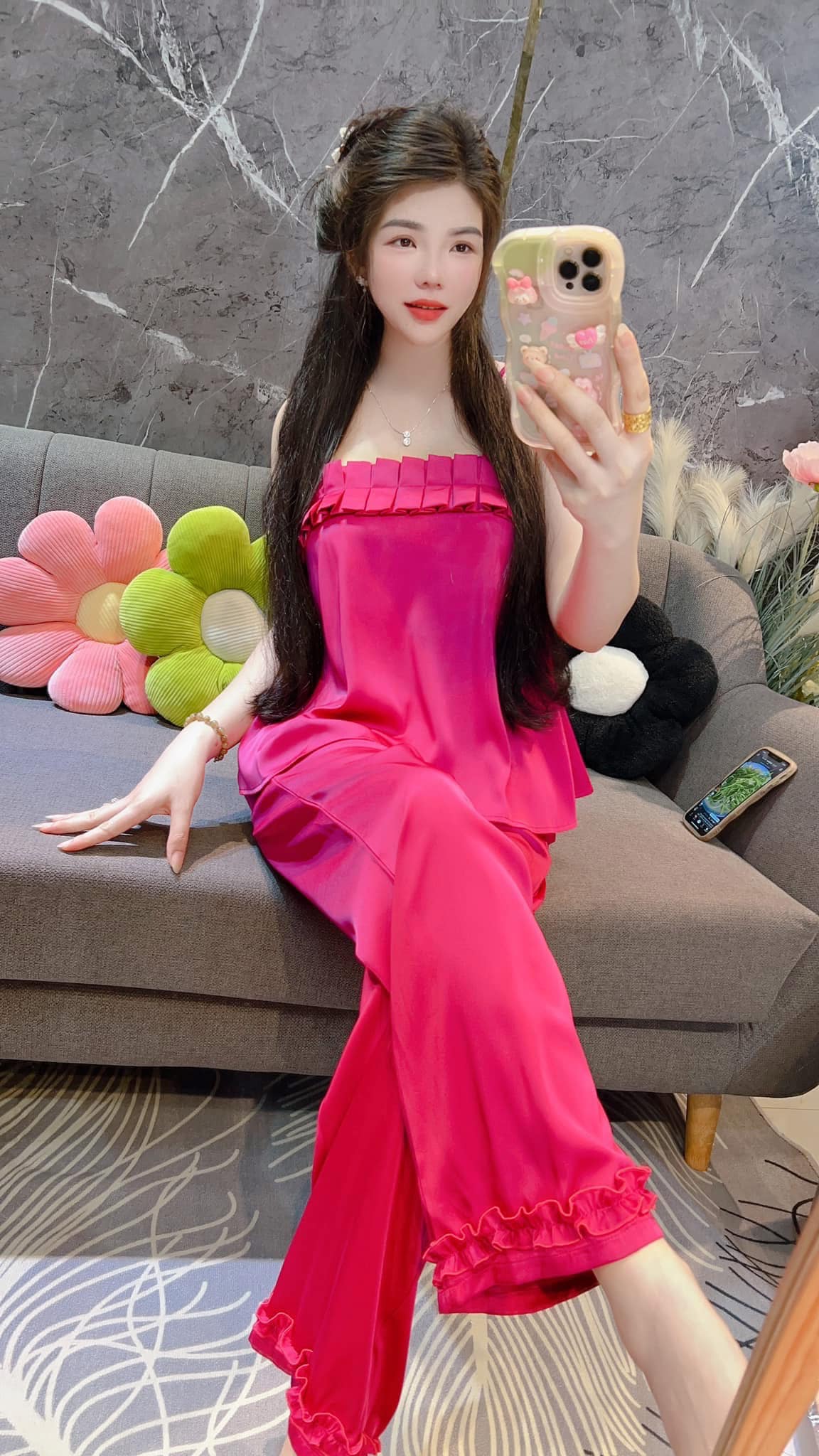 [🆕🇻🇳] Xưởng Đồ Bộ Bigsize Giá Rẻ 👕 Top1Fashion 👗  Bông hoa xinh điệu đà không sắm ngay là hơi phí
MIỄN PHÍ SHIP từ: 2 bộ nhé
Size từ 45kg – 100kg S,M,L,XL,2XL,3XL
Chất liệu lụa nhật ,mềm mịn mà giặt k nhăn , shares-0✔️ , likes-17❤️️ , date-2024-12-05 19:25:54🇻🇳🇻🇳🇻🇳📰🆕