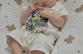 [🆕🇻🇳] JLonton kids – Thiết kế áo cho bé theo yêu cầu 🧑‍🧒❤️️👶⭐️ Feedback của 1 Mom chụp em bé đáng yêuĐủ màu đủ Size từ ( 3-12kg)
Chất liệu hình in nhiệt cao cấp, các mon giặt thoải mái không bong chóc và không ph , shares-0✔️ , likes-6❤️️ , date-2025-04-07 23:18:48🇻🇳🇻🇳🇻🇳📰🆕