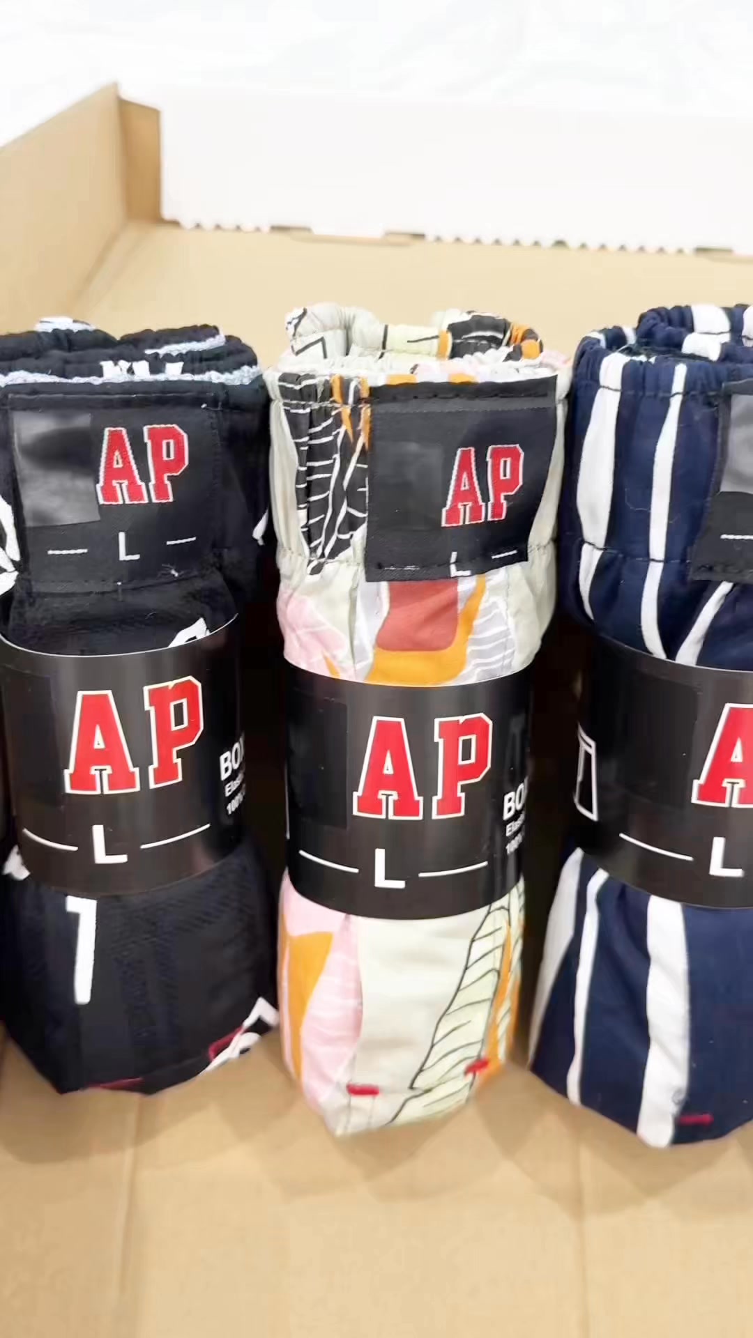 [🆕🇻🇳] Mộc 2hand – Chuyên các sản phẩm thời trang Secondhand 👕 Top1Fashion 👗  Ví thẻ và đựng ít tiền gấp
Cham đồng có hiệu!!! Ngoài đẹp hơn ảnh nhiều ạ280 ca
, shares-0✔️ , likes-2❤️️ , date-2025-04-23 16:12:59🇻🇳🇻🇳🇻🇳📰🆕