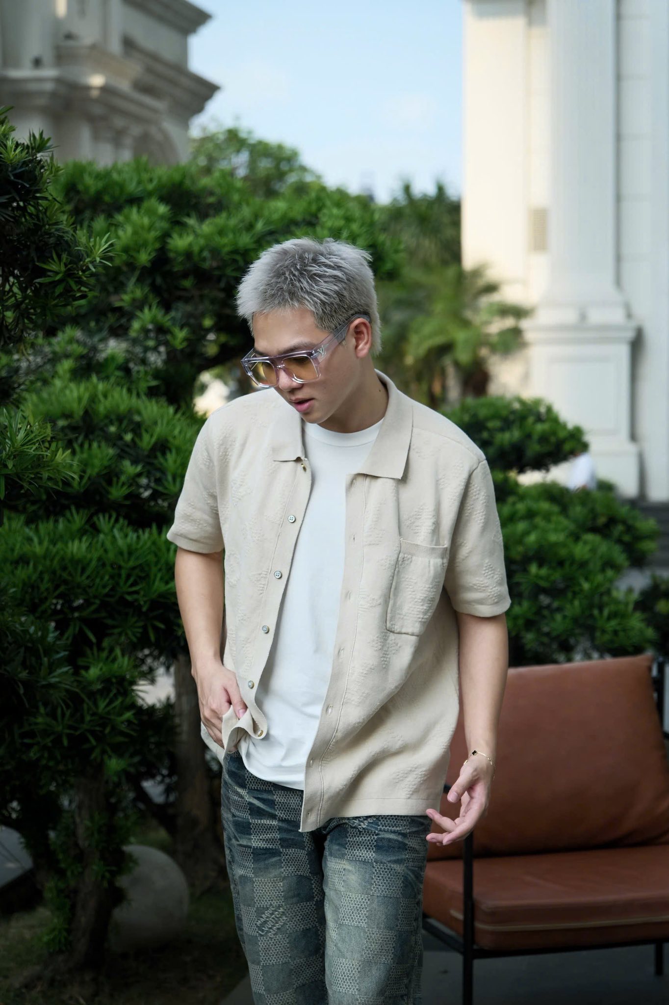 [🆕🇻🇳] DT – Menswear – CHUYÊN THỜI TRANG NAM ĐẸP UY TÍN CHẤT LƯỢNG  👕 Top1Fashion 👗   short sleeve shirt mới nhất của 1v Fw25 new Ss
Bản dệt kim hoạ tiết Monogram ẩn full quanh áo . Cúc bản mới nhất của hãng dập logo hịn . Ae phối du lịch  , shares-0✔️ , likes-0❤️️ , date-2025-05-14 02:24:44🇻🇳🇻🇳🇻🇳📰🆕