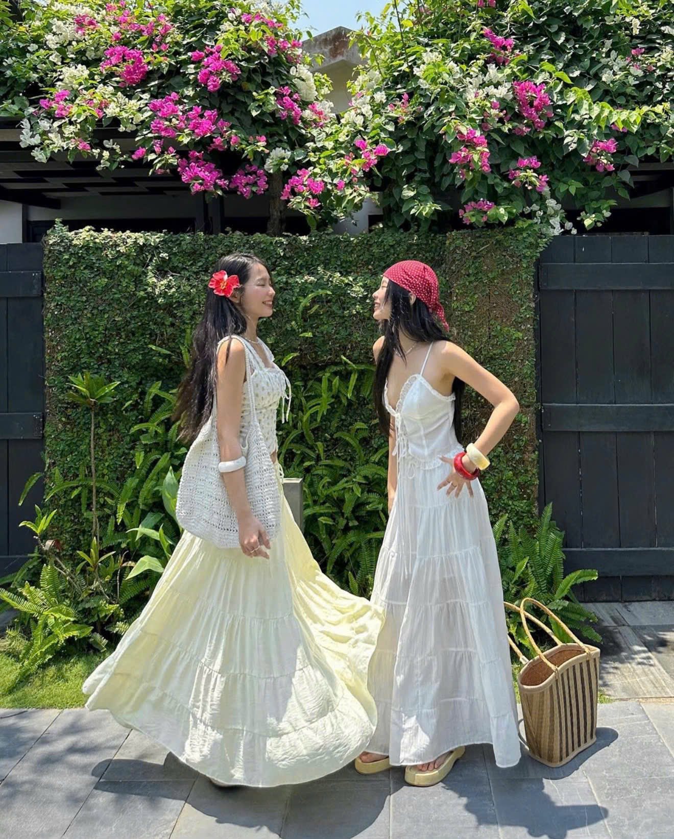 [🆕🇻🇳] Cutie clothing 👕 Top1Fashion 👗  SET ÁO 2S VIỀN REN HOA VÀNG + CV MIDI VÀNG 359
SIZE SM
3️⃣0️⃣5️⃣
, shares-0✔️ , likes-1❤️️ , date-2025-06-11 00:59:20🇻🇳🇻🇳🇻🇳📰🆕