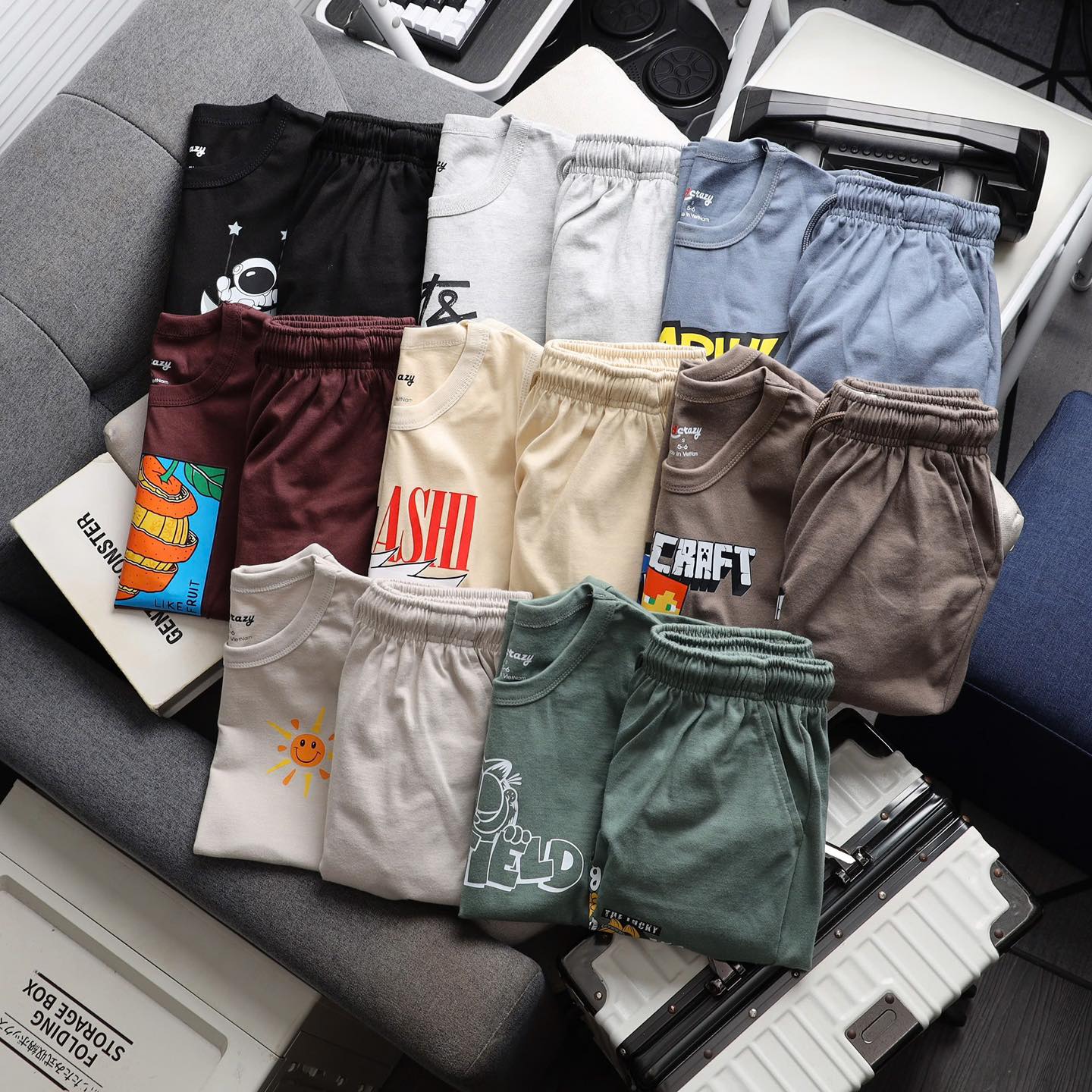 [🆕🇻🇳]  Nhà Tỏi – Premium Baby Shop 🧑‍🧒❤️️👶⭐️ Hè về rồi, cùng MiniKiwi chọn ngay bộ cộc thun siêu thoáng mát cho bé Ba/ Mẹ nhé.
Cordi-i luôn được lòng các mẹ trong các hãng đồ kiểu dáng đơn giản, giá c , shares-0✔️ , likes-0❤️️ , date-2025-05-27 03:30:59🇻🇳🇻🇳🇻🇳📰🆕