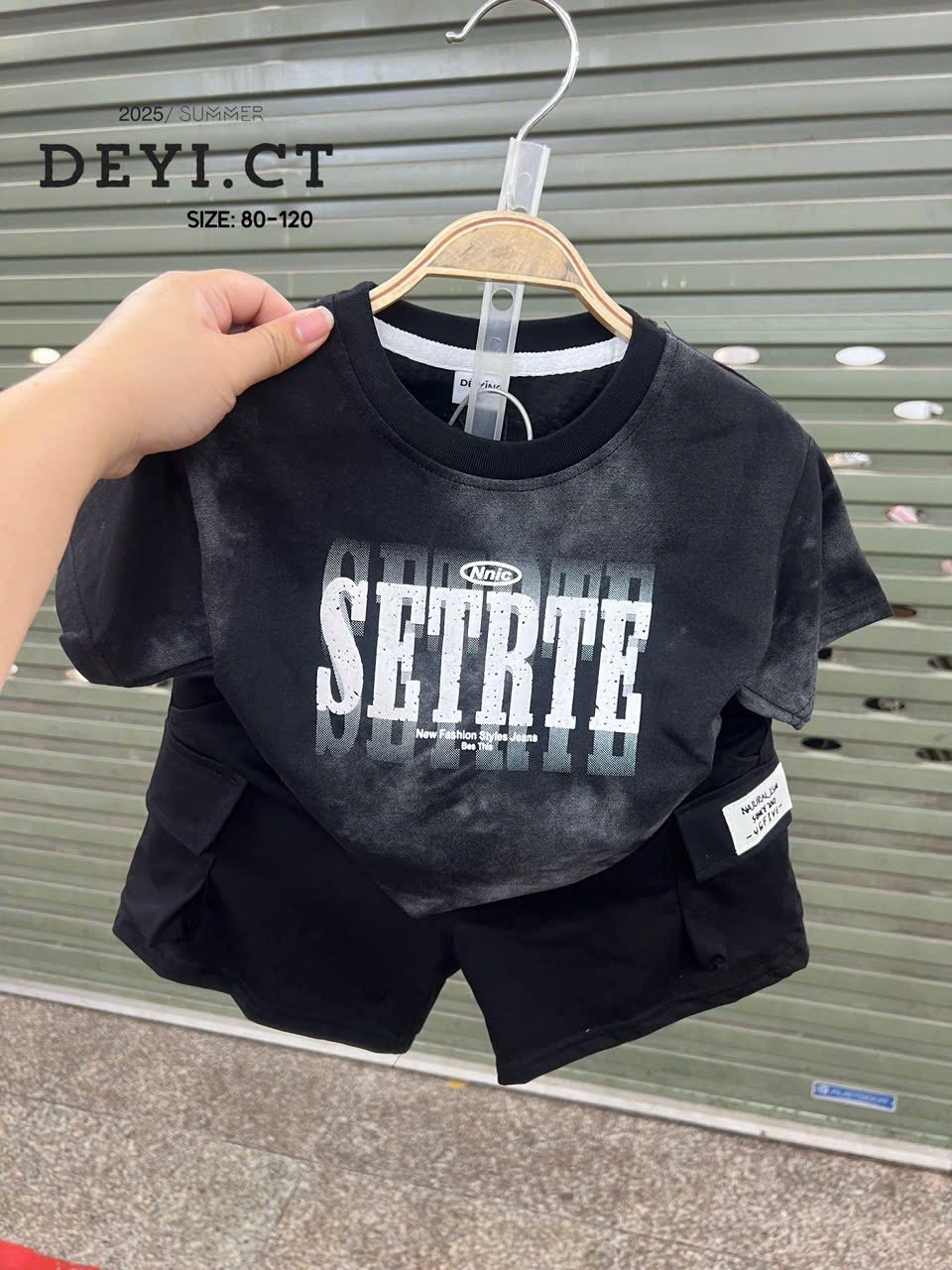 [🆕🇻🇳]  Tuyên Thuỳ Hải Phòng Shop Quần Áo Trẻ Em-Đồ Sơ Sinh-Giày Dép-Bỉm 🧑‍🧒❤️️👶⭐️ E đang treo lên kệ đây chị em
, shares-0✔️ , likes-10❤️️ , date-2025-07-01 23:04:13🇻🇳🇻🇳🇻🇳📰🆕