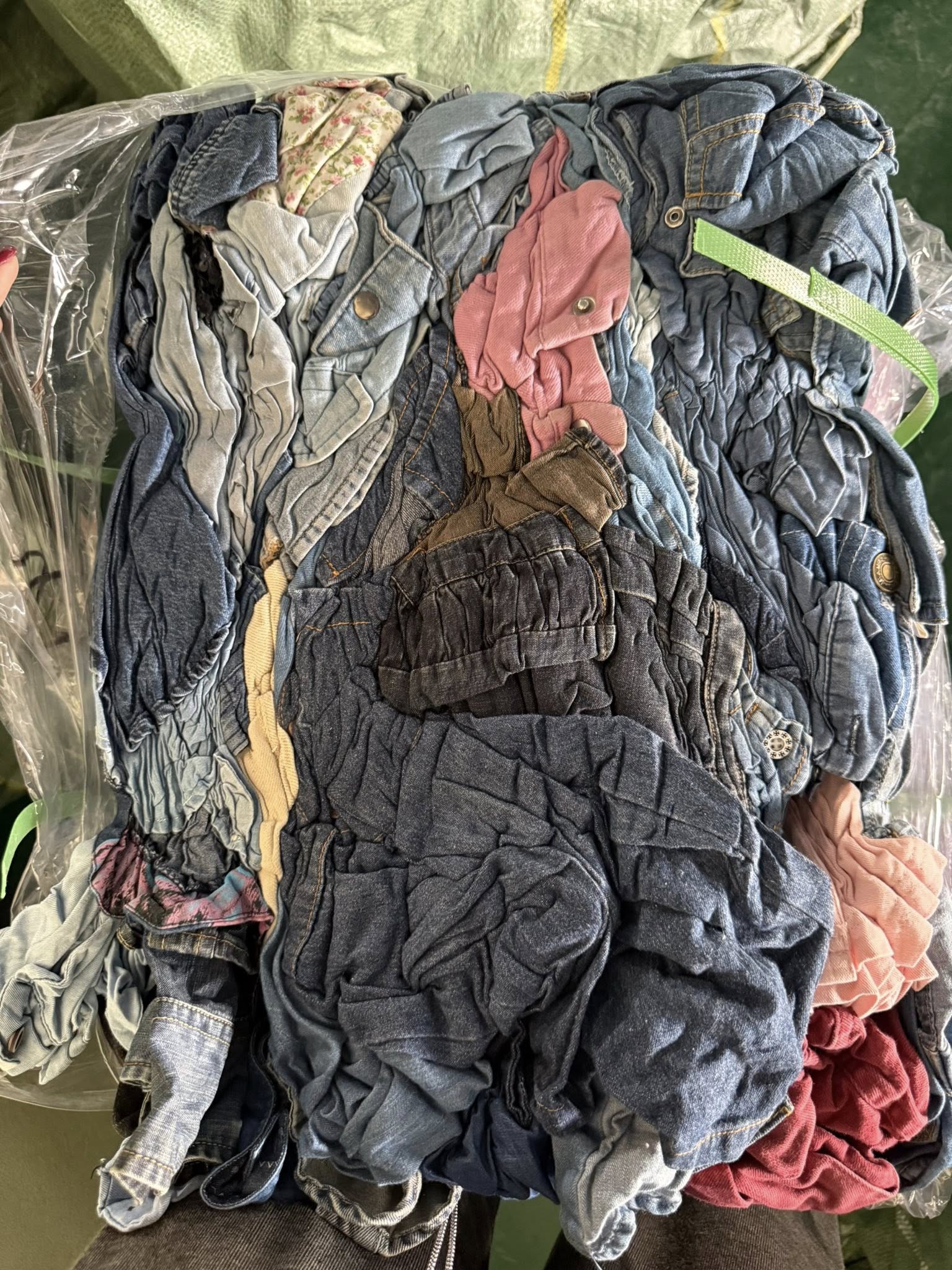 [🆕🇻🇳] Quỳnh Hoa Tổng Kho 2Hand 👕 Top1Fashion 👗  Smi bò lá lốt 4200 các chị uiii
, shares-0✔️ , likes-3❤️️ , date-2025-07-18 23:11:37🇻🇳🇻🇳🇻🇳📰🆕