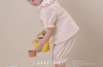 [🆕🇻🇳] Thảo Lâm Baby Shop – Cửa hàng quần áo sơ sinh – trẻ em 🧑‍🧒❤️️👶⭐️ Pjama cao cấp nhà #Linanxi…Năm nay trend mấy em pjama này nha mấy moms . Hãng nào cũng thấy ra mắt kiểu như này . Dự là hè này sẽ còn nhiều siêu phẩm lắm , shares-0✔️ , likes-1❤️️ , date-2025-07-05 00:30:12🇻🇳🇻🇳🇻🇳📰🆕