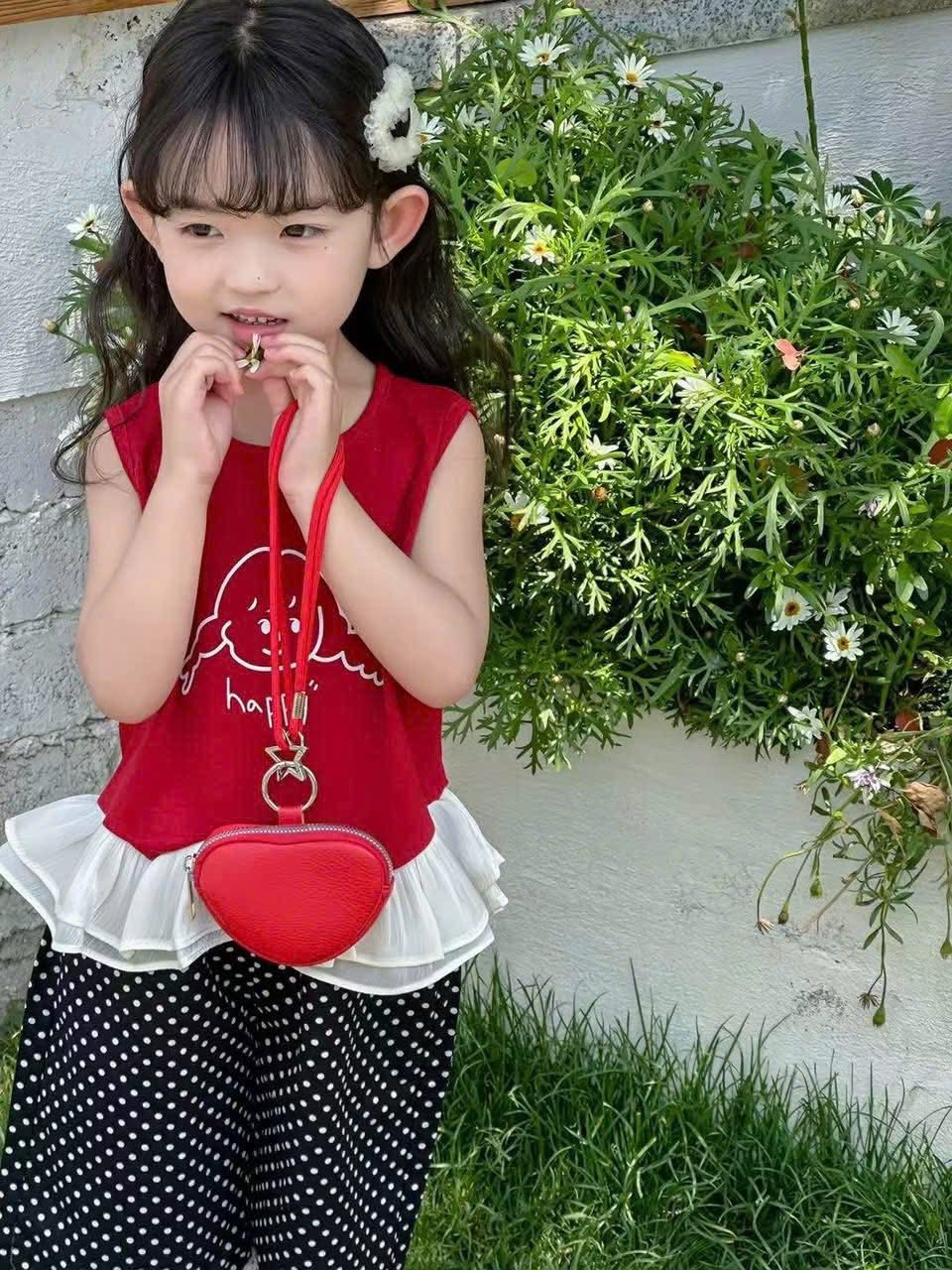 [🆕🇻🇳] Halaby kids – 𝐶𝑜𝑛 𝑦𝑒̂𝑢 𝑑𝑖𝑒̣̂𝑛 𝑥𝑖𝑛ℎ 𝑡𝑜̉𝑎 𝑠𝑎́𝑛𝑔  🧑‍🧒❤️️👶⭐️  Áo xinh mix tỉ tỉ đồ xinh 

#hangcosan shop nhé ạ!

Size: 90 – 130 (11 – 25kg)

————————————
      
𝑯𝒂𝒍𝒂𝒃𝒚 𝑲𝒊𝒅𝒔 – 𝐶𝑜𝑛 𝑦𝑒̂𝑢 𝑑𝑖𝑒̣̂𝑛 𝑥𝑖𝑛ℎ 𝑡𝑜̉𝑎 𝑠𝑎́𝑛𝑔
Cam kết  , shares-0✔️ , likes-3❤️️ , date-2025-07-04 23:06:14🇻🇳🇻🇳🇻🇳📰🆕