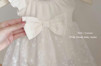 [🆕🇻🇳]  Thuỷ Nghé Kids  – Chuyên sỉ SLL quần áo Thời Trang Trẻ Em & Sơ Sinh đầy đủ các mẫu 🧑‍🧒❤️️👶⭐️  VỀ SĨ MẪU MỚI – CHỐT ĐƠN MỎI TAY
Bé gái sơ sinh – thôi nôi – đi tiệc, cần gì cứ chọn:
Váy voan, body váy nơ, yếm tiểu thư – mềm, mát, xinh hết nấc
Kèm  , shares-0✔️ , likes-0❤️️ , date-2025-07-06 19:13:08🇻🇳🇻🇳🇻🇳📰🆕