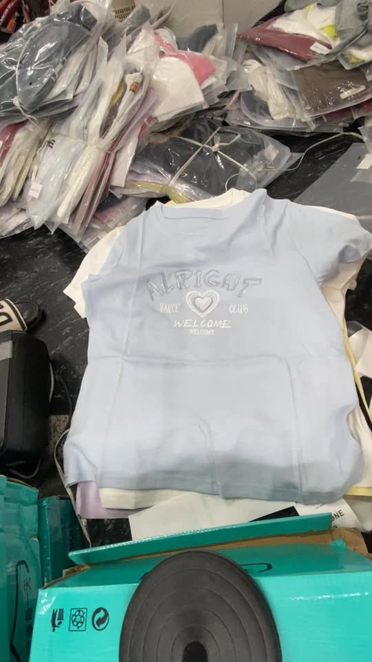 [🆕🇻🇳]  Tuyên Thuỳ Hải Phòng Shop Quần Áo Trẻ Em-Đồ Sơ Sinh-Giày Dép-Bỉm 🧑‍🧒❤️️👶⭐️ E về lô áo nglon đẹp qua , shares-0✔️ , likes-15❤️️ , date-2025-07-07 20:04:06🇻🇳🇻🇳🇻🇳📰🆕