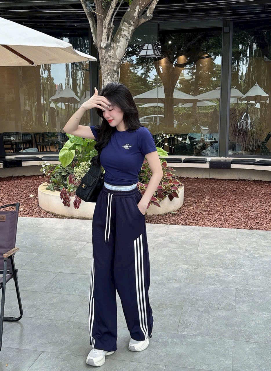 [🆕🇻🇳] Minh Tuyết Shop – Chuyên quần áo hót rẻ nhất thị trường 👕 Top1Fashion 👗  Thấy e vô liền nhen
Nói chung là lại xả
Chán hàng xả vô e seo hàng mới nè
Seo hết chứ tiếc nuối gì tầm này đâu
Xả từ #18k thui nhen
, shares-0✔️ , likes-43❤️️ , date-2025-07-08 18:24:50🇻🇳🇻🇳🇻🇳📰🆕