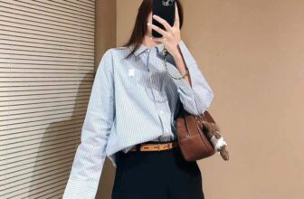 [🆕🇻🇳] Laure_Vnxk Hàng Xuất Dư Xịn 👕 Top1Fashion 👗  SƠ MI THÊU NGỰA– CHẤT ĐẸP, FORM CHUẨN, MÀU XUẤT SẮC
Vải oxford dư xịn siêu đẹp
Bảng màu quá đẹp, dễ phối, mặc lên là sang!
Chất vải dư chuẩn nhà máy, mị , shares-0✔️ , likes-1❤️️ , date-2025-07-05 04:12:34🇻🇳🇻🇳🇻🇳📰🆕