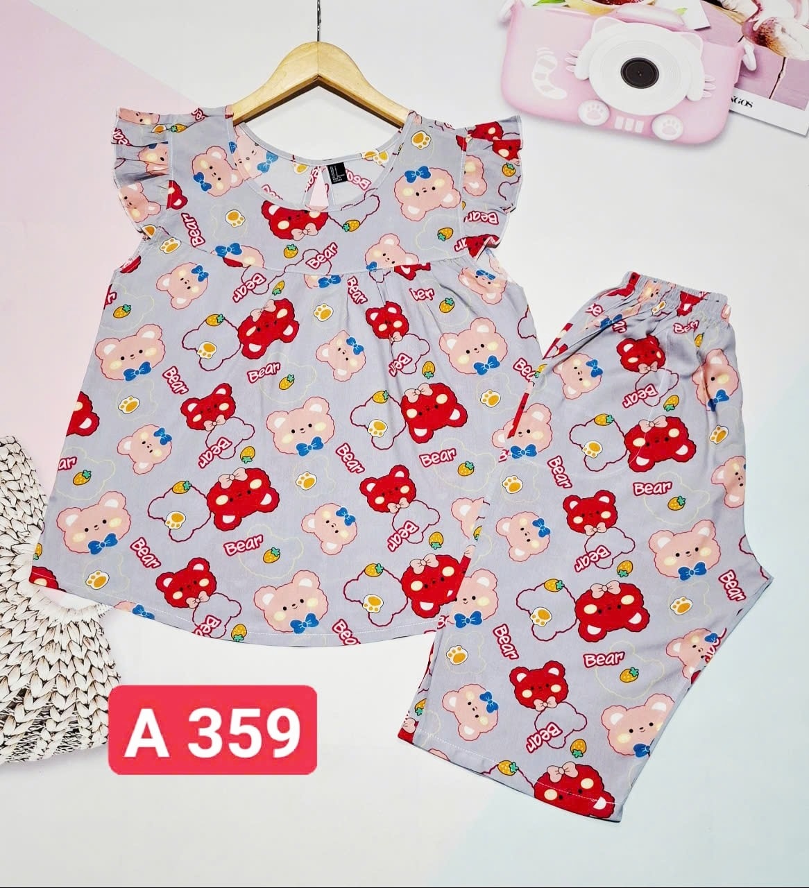 [🆕🇻🇳] Đồ bộ mặc nhà tone lanh  👕 Top1Fashion 👗  MIỄN SHIP ĐƠN 3B
MUA 10 TẶNG 1
Bộ lững chất vải tôn 2 da loại 1 mền,  mịn thoáng mát thấm hút mồ hôi tốt
Size  40ky-85ky
Được kiểm tra hàng thoải mái
, shares-0✔️ , likes-92❤️️ , date-2025-07-08 20:35:42🇻🇳🇻🇳🇻🇳📰🆕