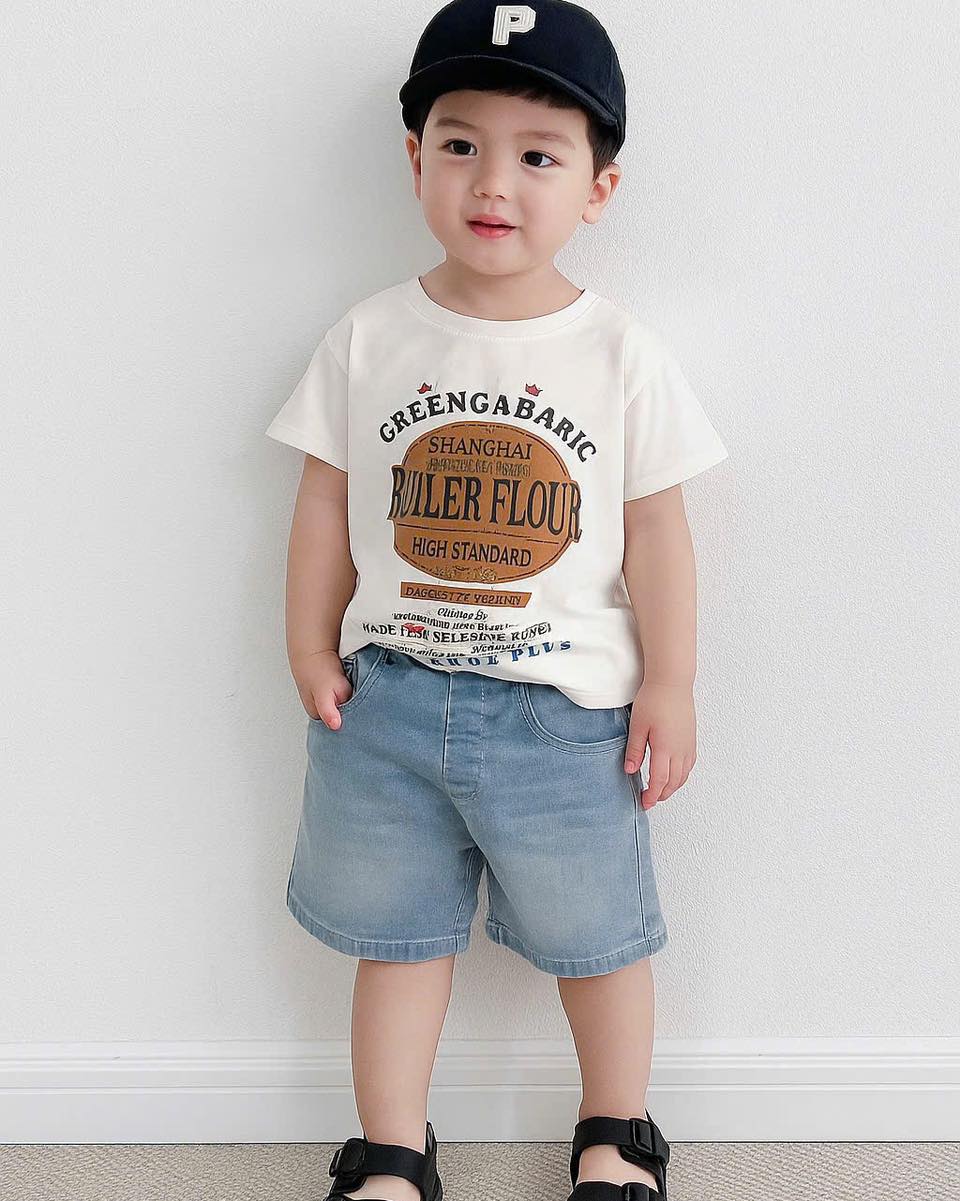 [🆕🇻🇳] NANA Kids – Thời Trang Trẻ Em 🧑‍🧒❤️️👶⭐️ SÉT BỘ ÁO PHÔNG KEM ROLLER FLOUR QUẦN SHORT JEAN CHO BÉ NEW1⃣1⃣5⃣Size đến 27kg
100 9-12kg
110 13-15kg
120 16-18kg
130 19-21kg
14 , shares-0✔️ , likes-0❤️️ , date-2025-07-12 00:31:19🇻🇳🇻🇳🇻🇳📰🆕