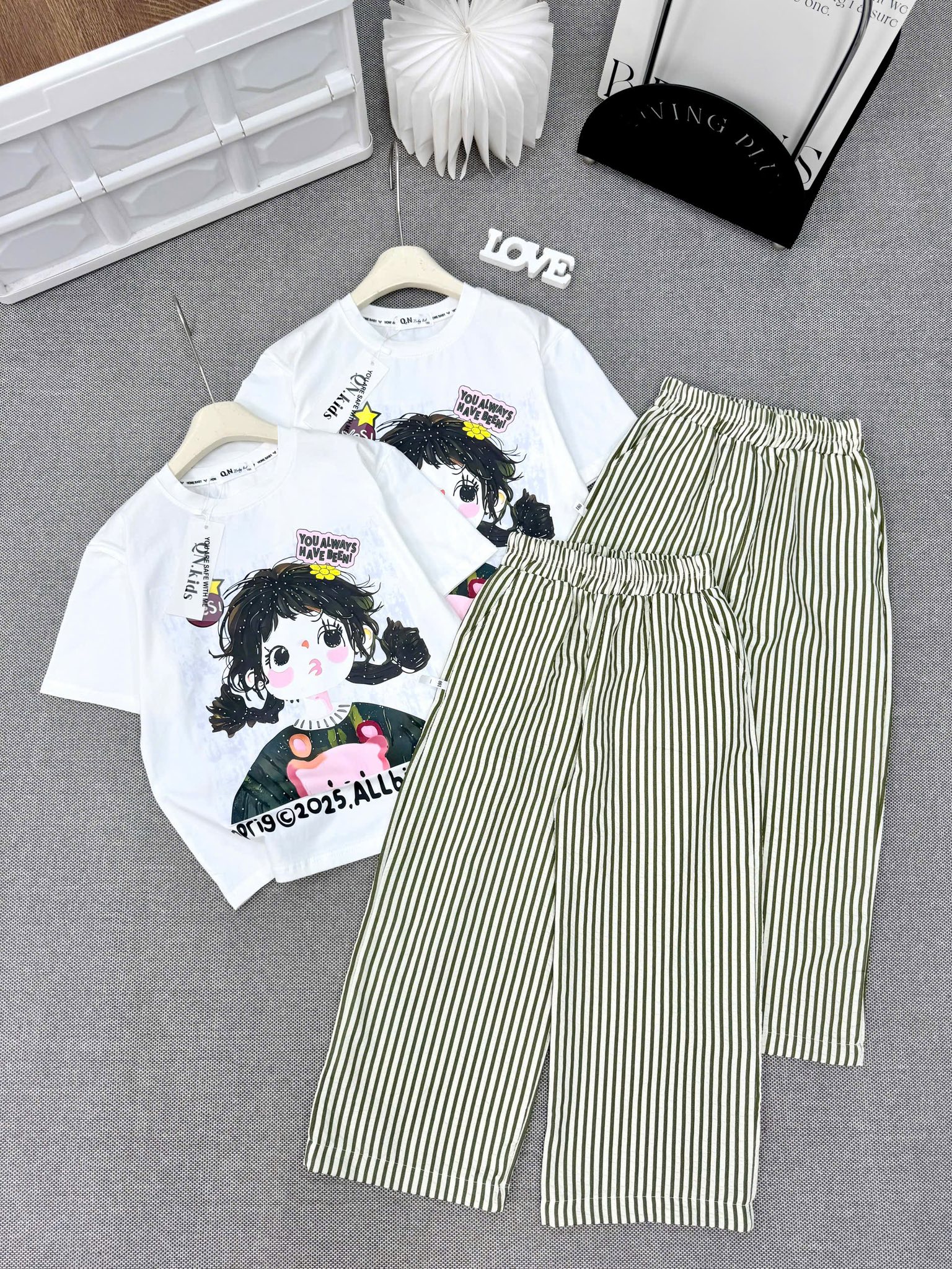 [🆕🇻🇳] Thảo Lâm Baby Shop – Cửa hàng quần áo sơ sinh – trẻ em 🧑‍🧒❤️️👶⭐️ Hàng loại 1 thì không có zá rẻ nhưng bù lại chất đẹp y feedback nha mẹ.Best seller mỗi khi giao mùa của nhà em đó ạ.Bảng size tham khảo :Size 73 7-9k , shares-0✔️ , likes-1❤️️ , date-2025-07-09 00:34:51🇻🇳🇻🇳🇻🇳📰🆕