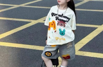 [🆕🇻🇳]  Sunny kids – Quần áo trẻ em 🧑‍🧒❤️️👶⭐️  Set đồ siêu yêu cho bé cá tính
Áo thun form rộng in hình dễ thương phối cùng quần short jean thêu nổi bật – vừa năng động vừa đáng yêu hết nấc!
Họa tiết , shares-0✔️ , likes-3❤️️ , date-2025-07-09 03:11:17🇻🇳🇻🇳🇻🇳📰🆕