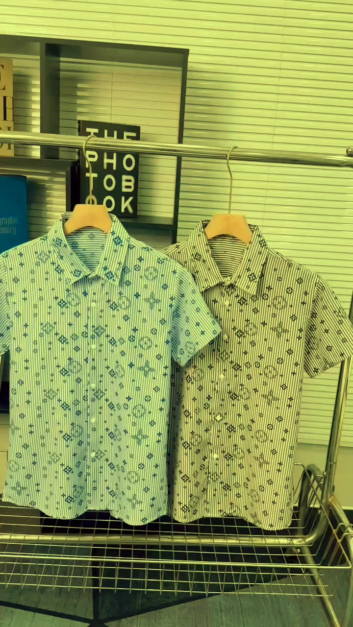 [🆕🇻🇳] Quần Jean Sài Gòn – Chuyên quần jean đẹp 👕 Top1Fashion 👗  Quần jean Jonah Hex và Amancio vừa về cùng lúc 4 màu đẹp cho các bác chọn .
Với sắc xanh đậm nhạt dễ dàng để kết hợp với nhiều màu áo khác nhau .
Chất jean , shares-1✔️ , likes-323❤️️ , date-2025-07-13 17:40:46🇻🇳🇻🇳🇻🇳📰🆕