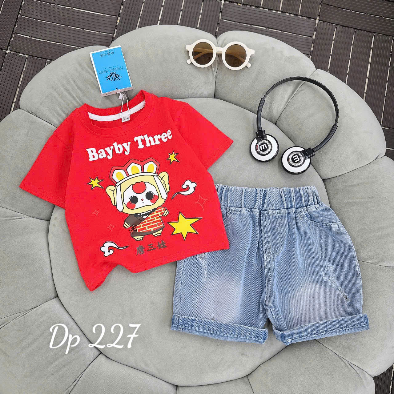 [🆕🇻🇳]  Sunny kids – Quần áo trẻ em 🧑‍🧒❤️️👶⭐️  Set áo thun hình hoạt hình cực yêu cho bé trai
Áo thun đỏ nổi bật phối cùng quần short jean mềm mát – diện lên là “đốn tim” cả nhà ngay!
Họa tiết dễ thư , shares-0✔️ , likes-0❤️️ , date-2025-07-12 02:20:58🇻🇳🇻🇳🇻🇳📰🆕