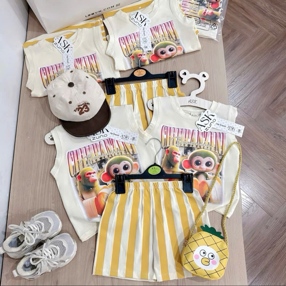 [🆕🇻🇳]  Cherry Shop thời trang bé gái – Bán đồ bộ trẻ em bé trai 🧑‍🧒❤️️👶⭐️ Bộ sát nách Chimpanzini quần kẻ hot hit , chất coton tàu mềm đẹp, bé trai mặc siêu yêu ạ
10- 26kg
#115k
, shares-0✔️ , likes-1❤️️ , date-2025-07-16 15:26:39🇻🇳🇻🇳🇻🇳📰🆕