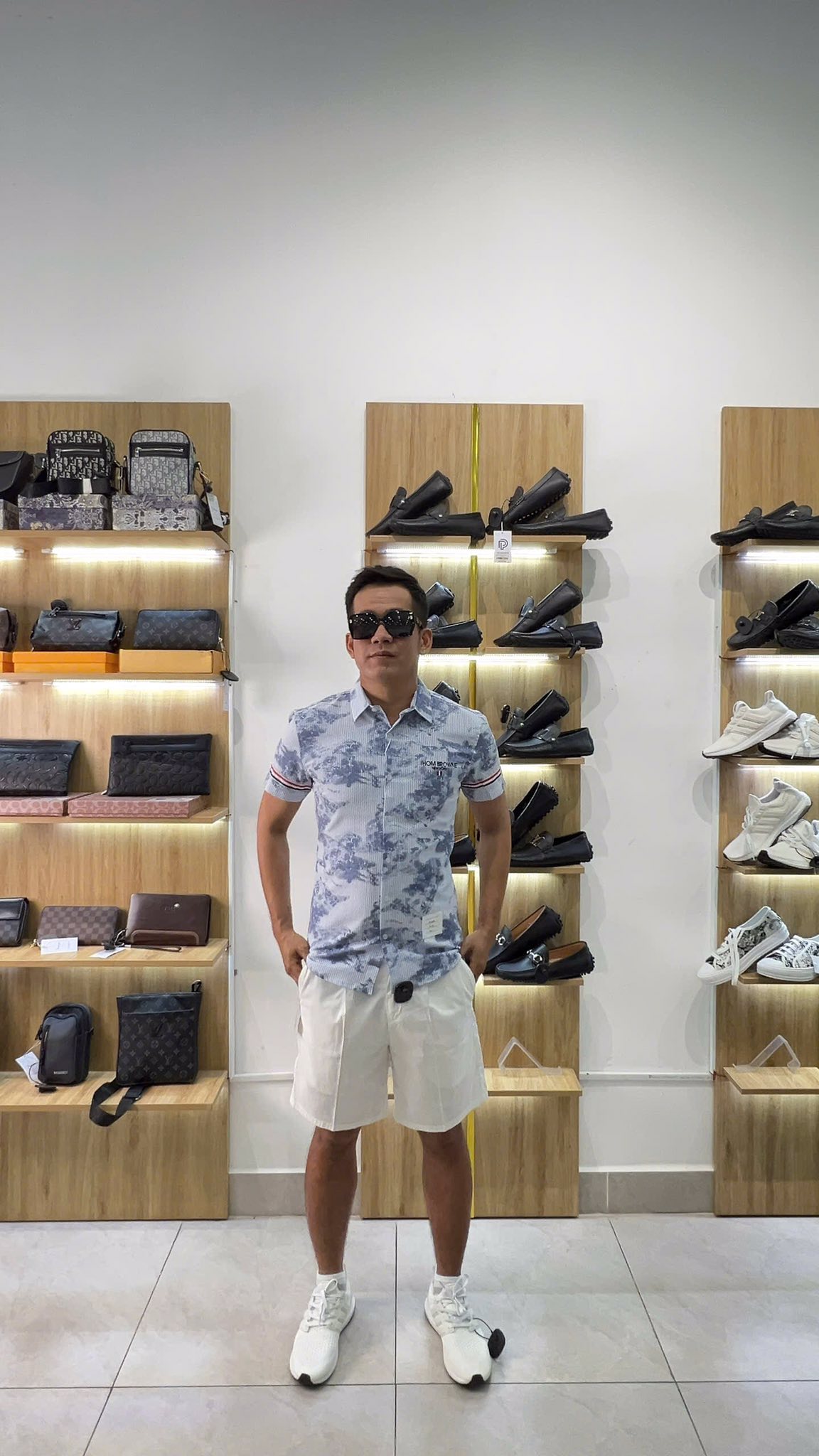 [🆕🇻🇳] Shop Annabelle – Chuyên hàng cao cấp Hong Kong, Thượng Hải, Korea 👕 Top1Fashion 👗  Chiếc quần cưng thế nhỉ
Mẫu cũng cưng ah
E gom zá iu
. Page em tạm thời bị khóa trả lời tin nhắn !!! Mua hàng qua group em xin phép giảm 10%
KHÁCH HÀNG TH , shares-1✔️ , likes-2❤️️ , date-2025-06-17 21:01:30🇻🇳🇻🇳🇻🇳📰🆕