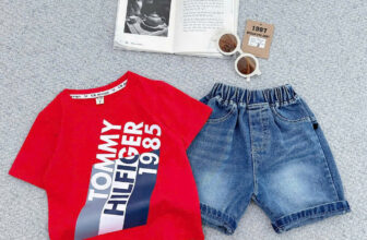 [🆕🇻🇳]  Sunny kids – Quần áo trẻ em 🧑‍🧒❤️️👶⭐️  Set thun phối jean “cực chất” cho bé trai cá tính
Áo thun in chữ nổi bật phối cùng quần jean lưng thun co giãn – dễ mặc, dễ phối, bé mặc siêu ngầu!
Màu: , shares-0✔️ , likes-0❤️️ , date-2025-07-12 02:27:08🇻🇳🇻🇳🇻🇳📰🆕
