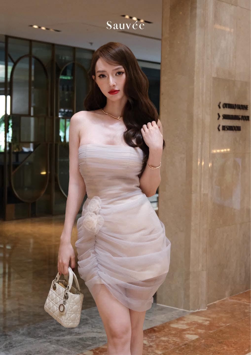 [🆕🇻🇳] Ours.studio – Mua sắm & bán lẻ 👕 Top1Fashion 👗  ⸻Bộ sưu tập “Summer Day” lần này của OURS  mang đến những thiết kế nhẹ nhàng, nữ tính và trong trẻo – đúng tinh thần mùa hè.
Với gam màu pastel dịu nhẹ, , shares-23✔️ , likes-62❤️️ , date-2025-07-09 21:25:47🇻🇳🇻🇳🇻🇳📰🆕